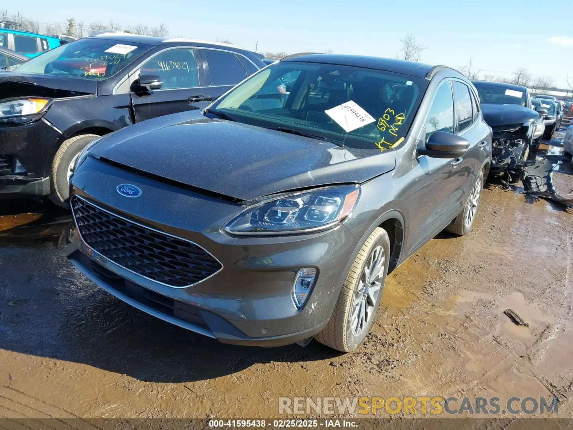 2 Photograph of a damaged car 1FMCU9DZ0LUC41872 FORD ESCAPE 2020