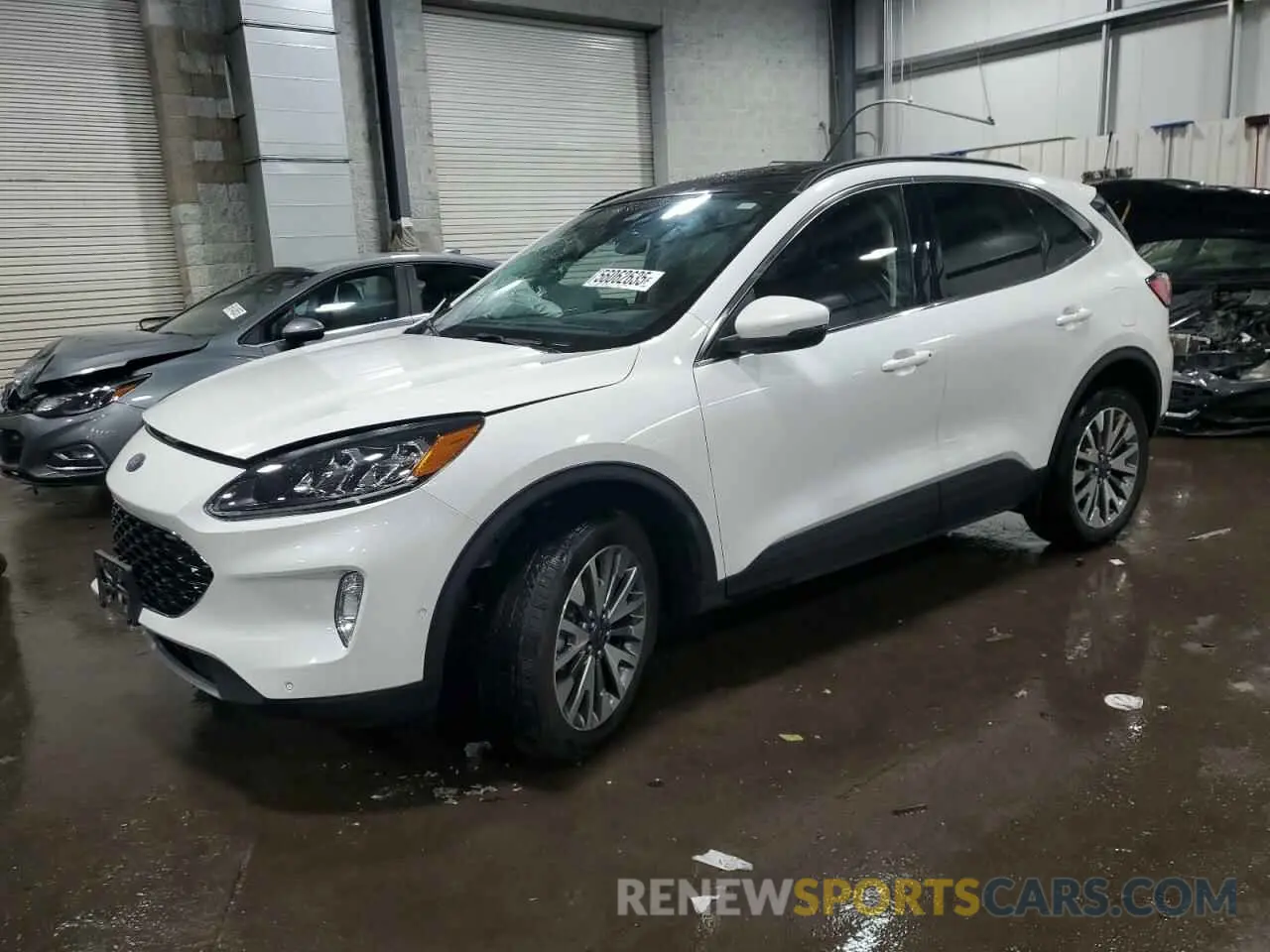 1 Photograph of a damaged car 1FMCU9DZ0LUC56078 FORD ESCAPE 2020