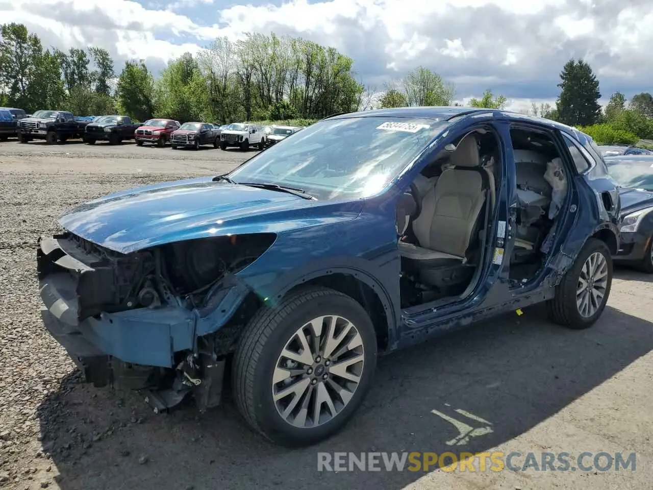 1 Photograph of a damaged car 1FMCU9DZ2LUC10252 FORD ESCAPE 2020