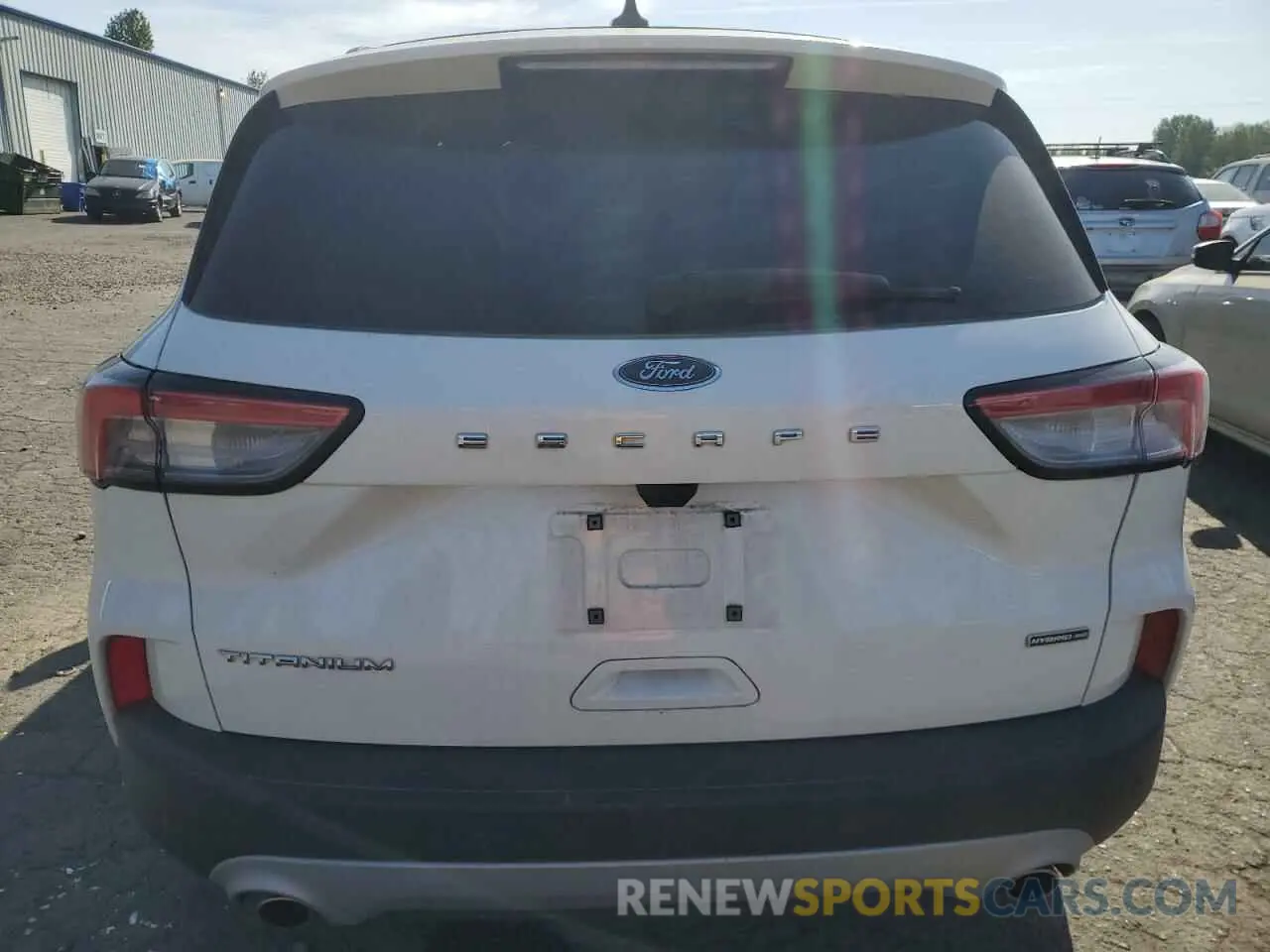 6 Photograph of a damaged car 1FMCU9DZ8LUC54546 FORD ESCAPE 2020