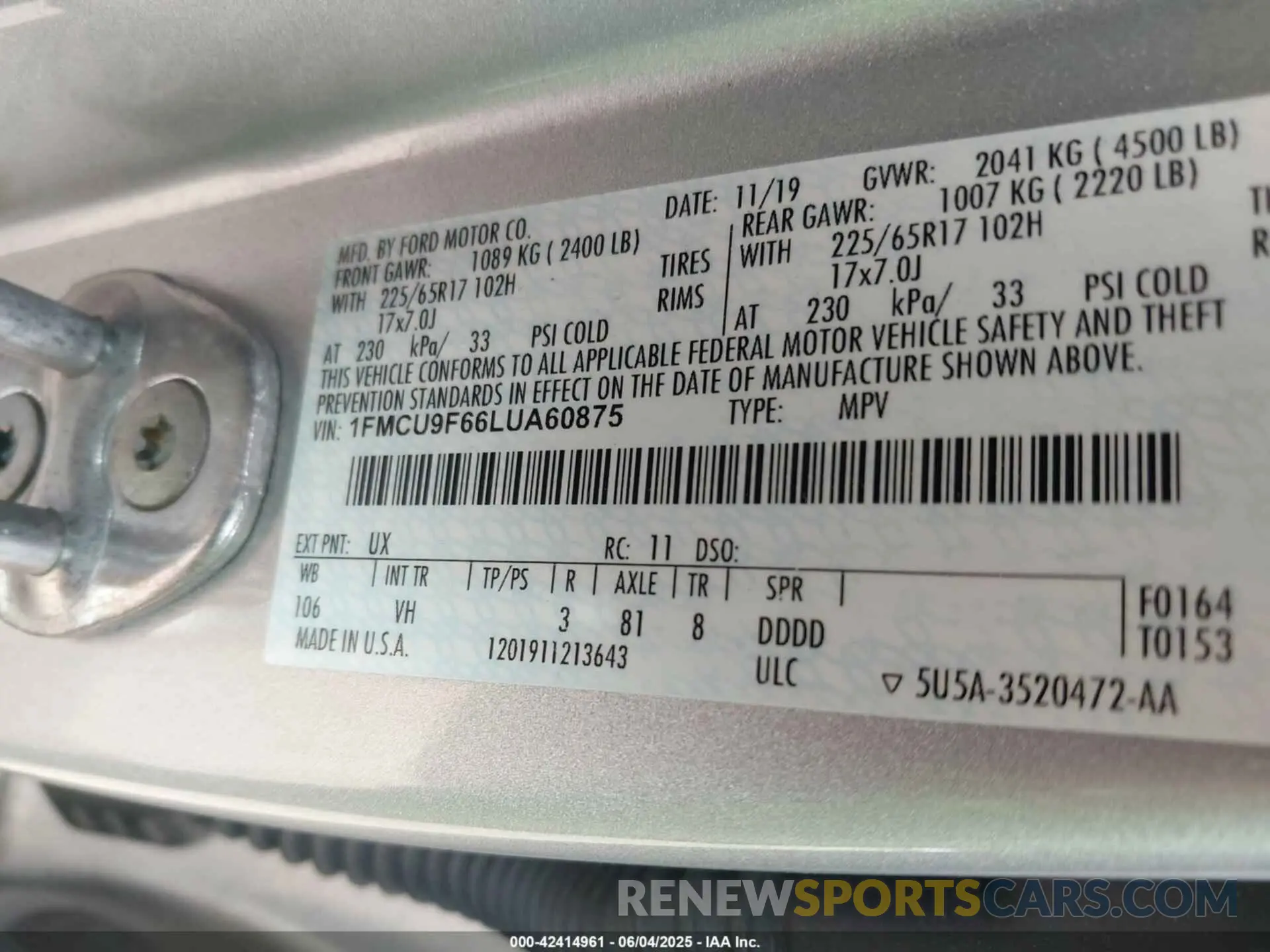 9 Photograph of a damaged car 1FMCU9F66LUA60875 FORD ESCAPE 2020