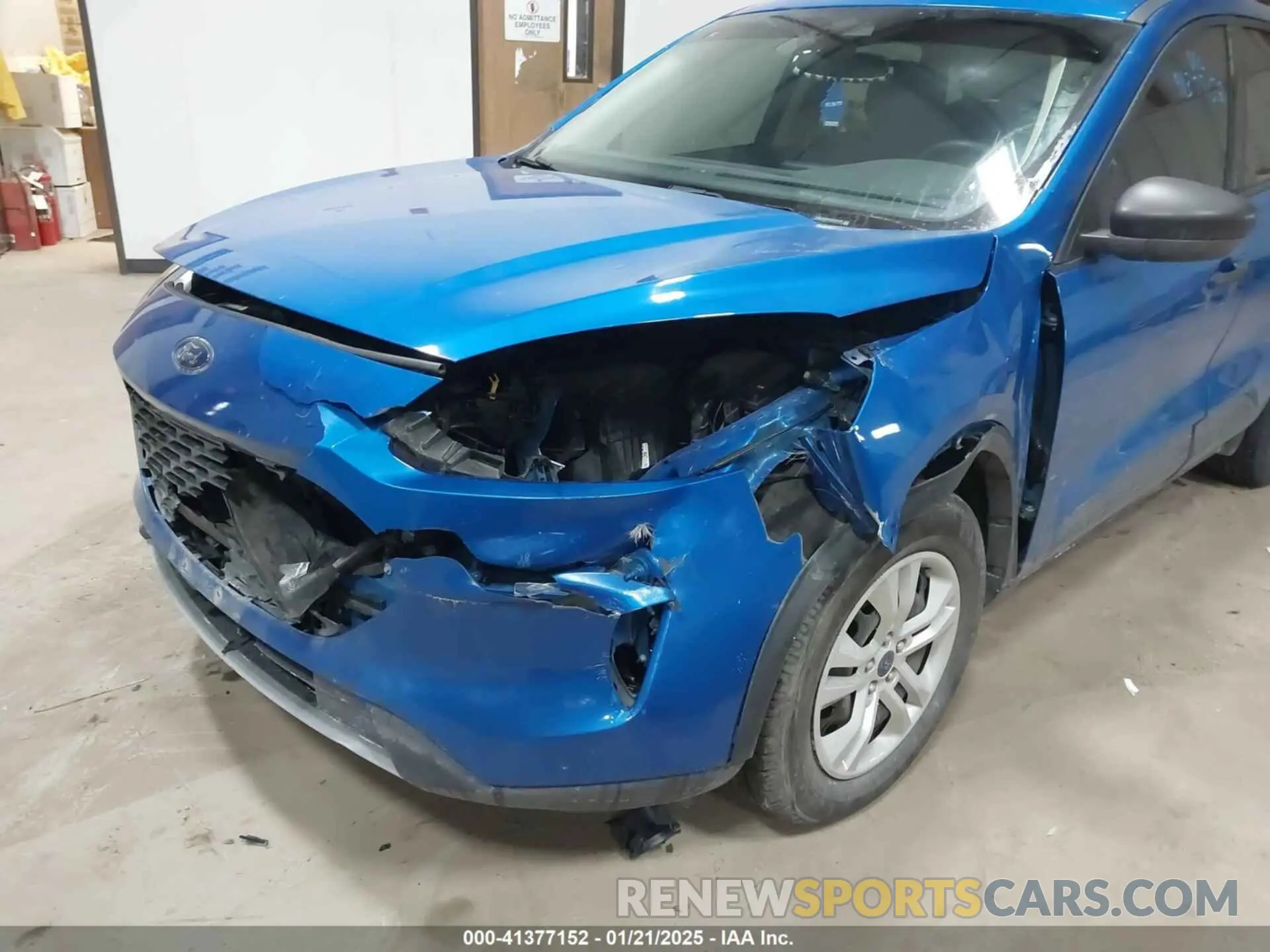6 Photograph of a damaged car 1FMCU9F66LUC68108 FORD ESCAPE 2020
