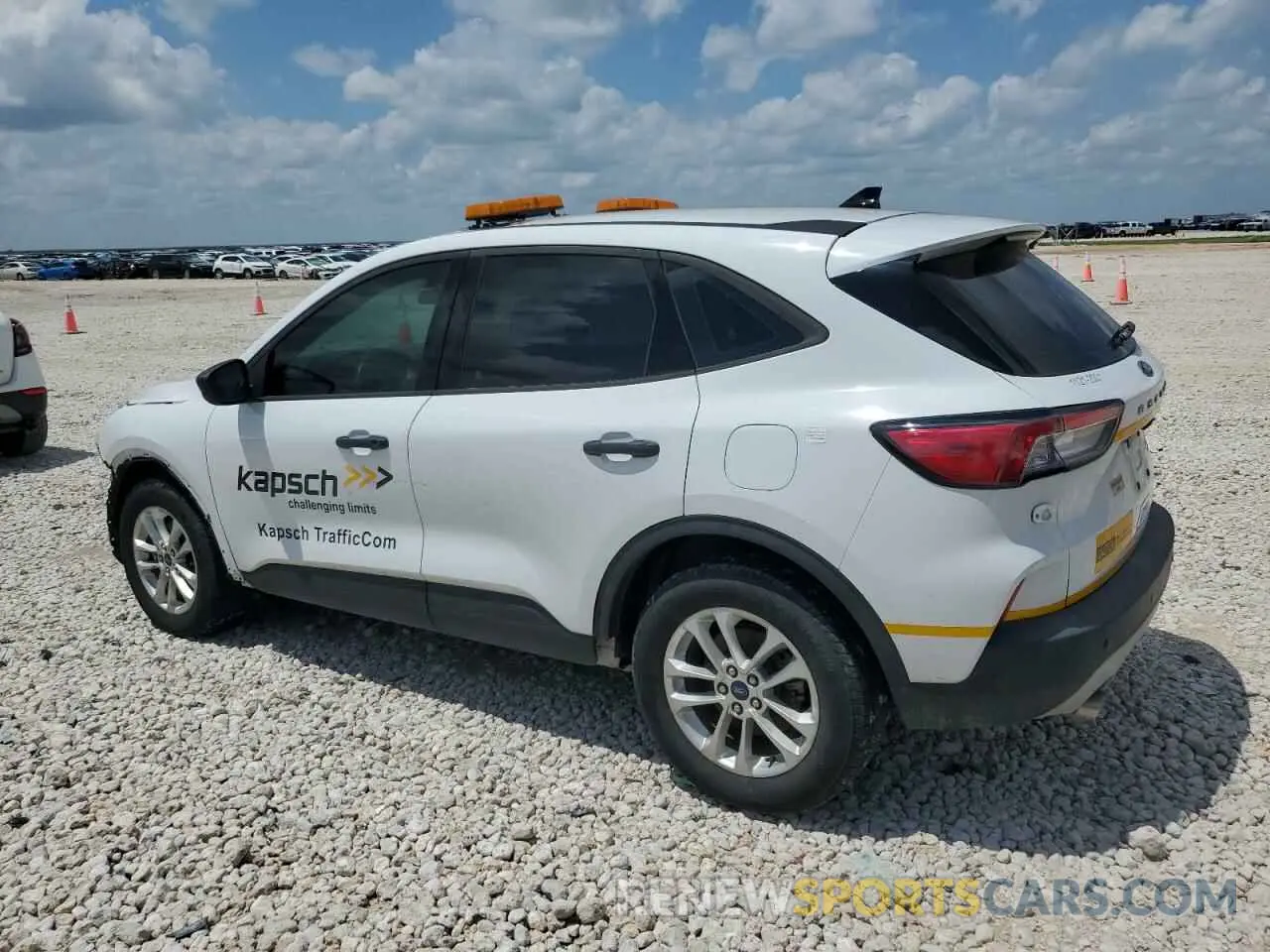 2 Фотография поврежденного автомобиля 1FMCU9F67LUA55278 FORD ESCAPE 2020