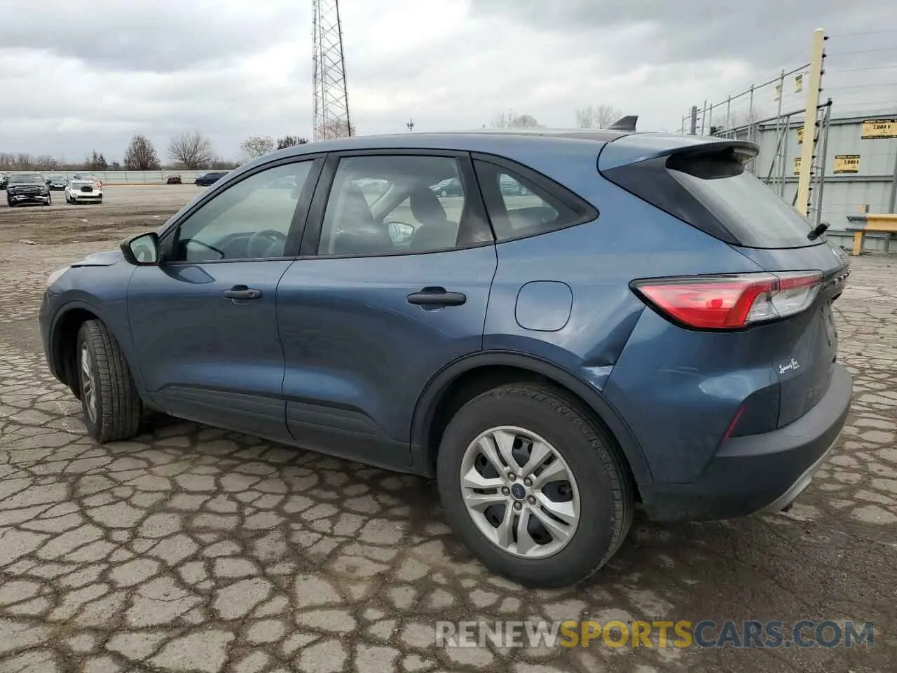 2 Фотография поврежденного автомобиля 1FMCU9F6XLUC06825 FORD ESCAPE 2020