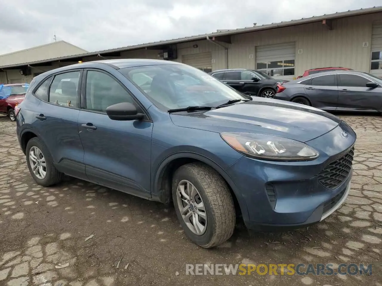 4 Фотография поврежденного автомобиля 1FMCU9F6XLUC06825 FORD ESCAPE 2020