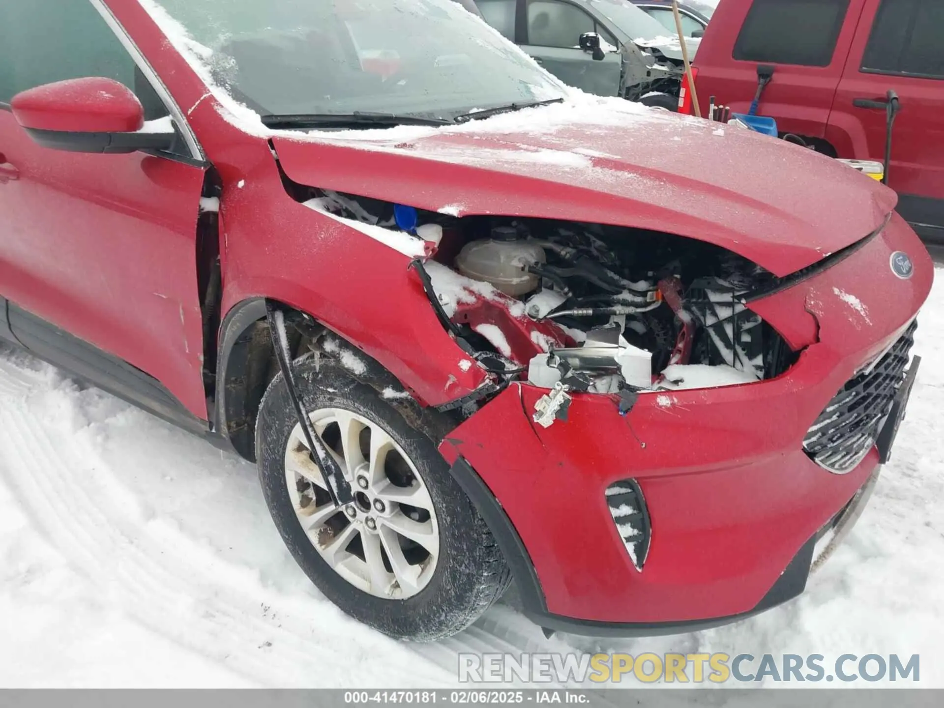 6 Photograph of a damaged car 1FMCU9G60LUA20094 FORD ESCAPE 2020