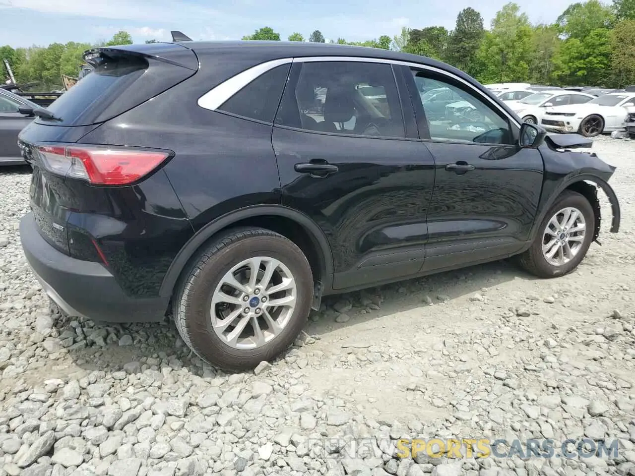 3 Фотография поврежденного автомобиля 1FMCU9G60LUA95345 FORD ESCAPE 2020