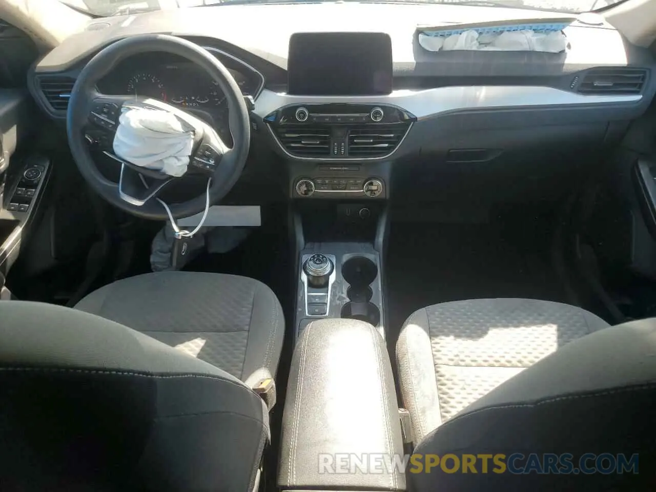 8 Фотография поврежденного автомобиля 1FMCU9G60LUA95345 FORD ESCAPE 2020