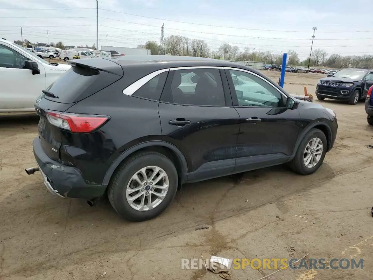 3 Фотография поврежденного автомобиля 1FMCU9G61LUB99066 FORD ESCAPE 2020