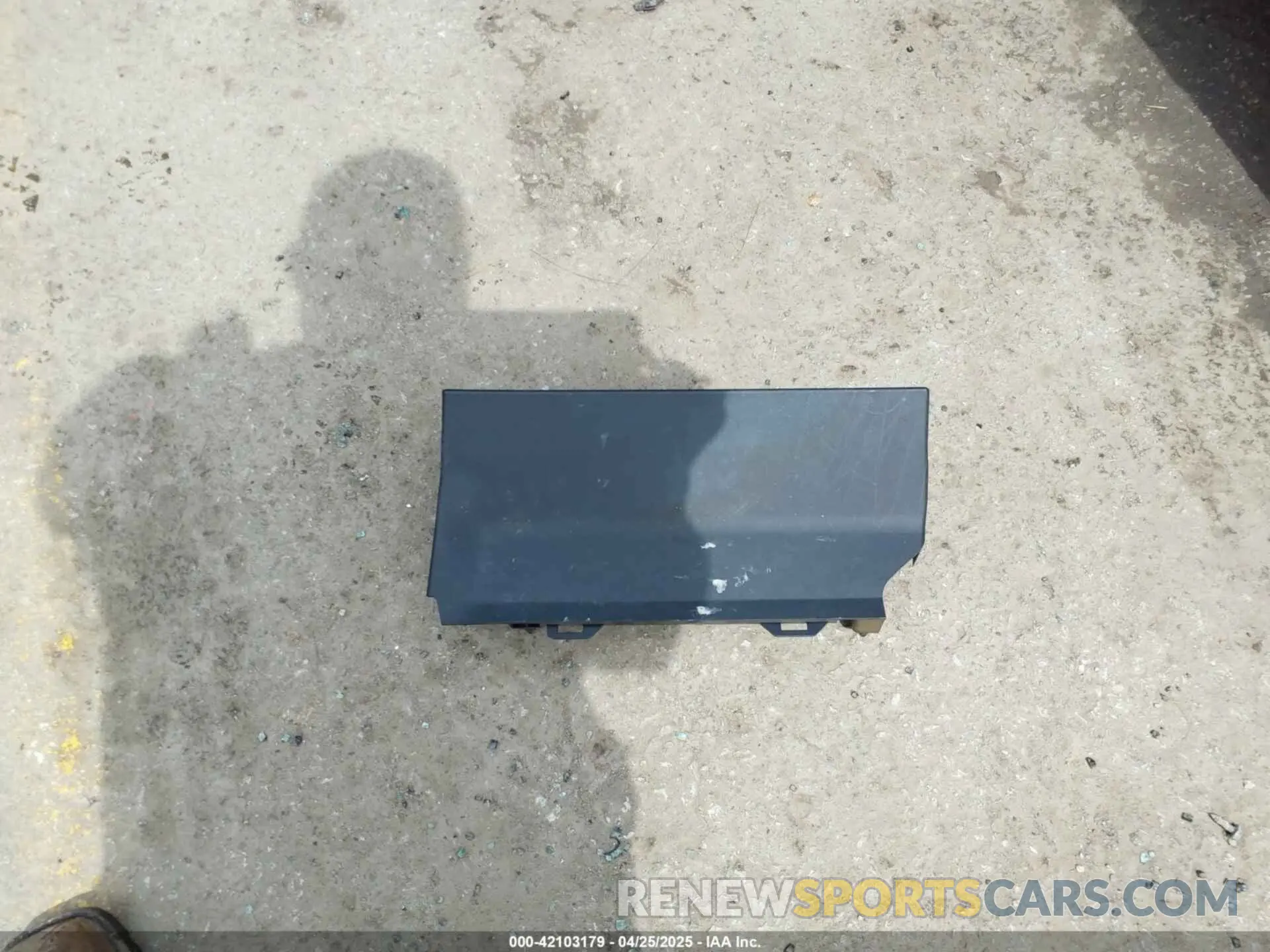 12 Фотография поврежденного автомобиля 1FMCU9G61LUC05576 FORD ESCAPE 2020