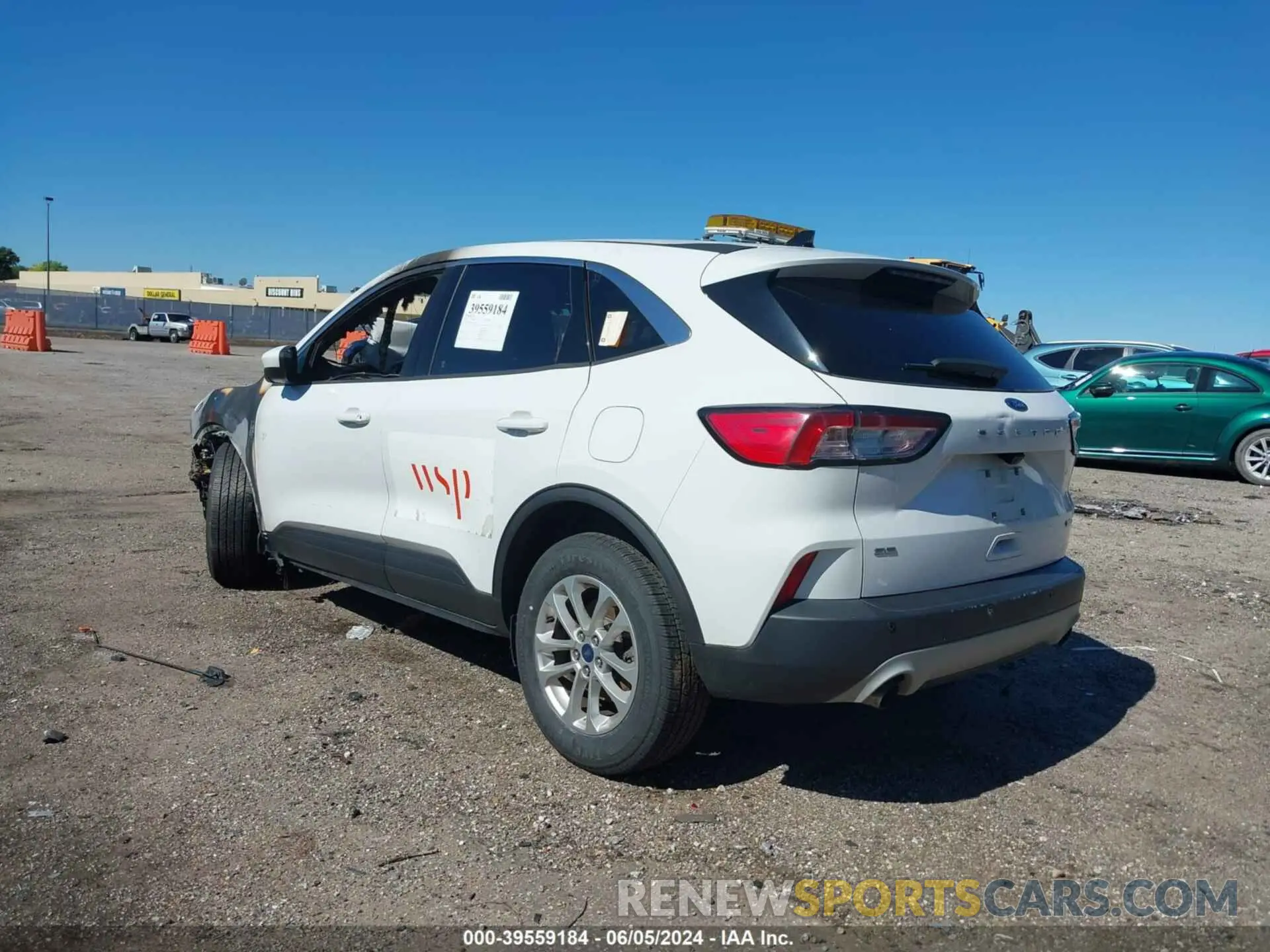 3 Фотография поврежденного автомобиля 1FMCU9G62LUA09288 FORD ESCAPE 2020