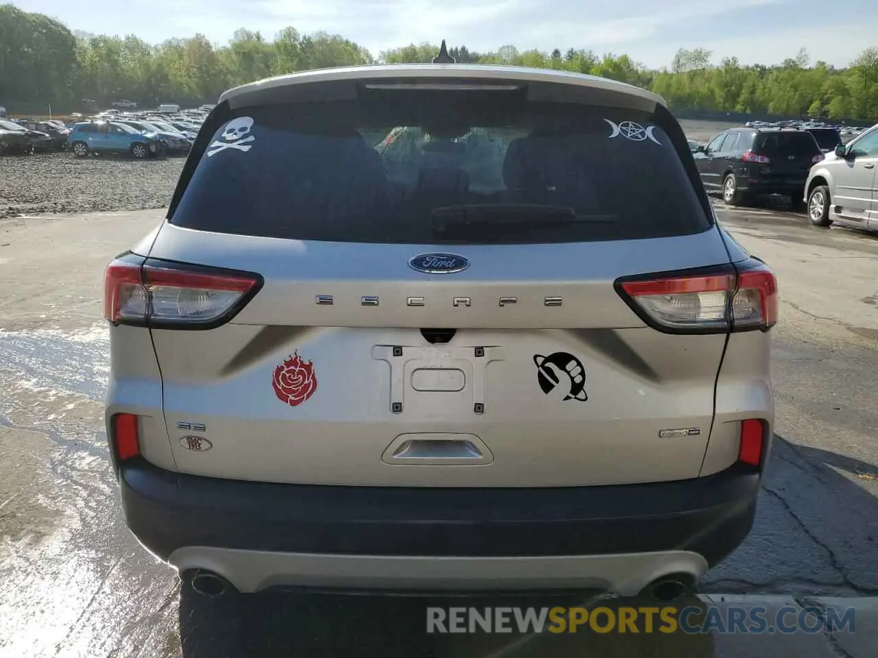6 Photograph of a damaged car 1FMCU9G62LUA45661 FORD ESCAPE 2020