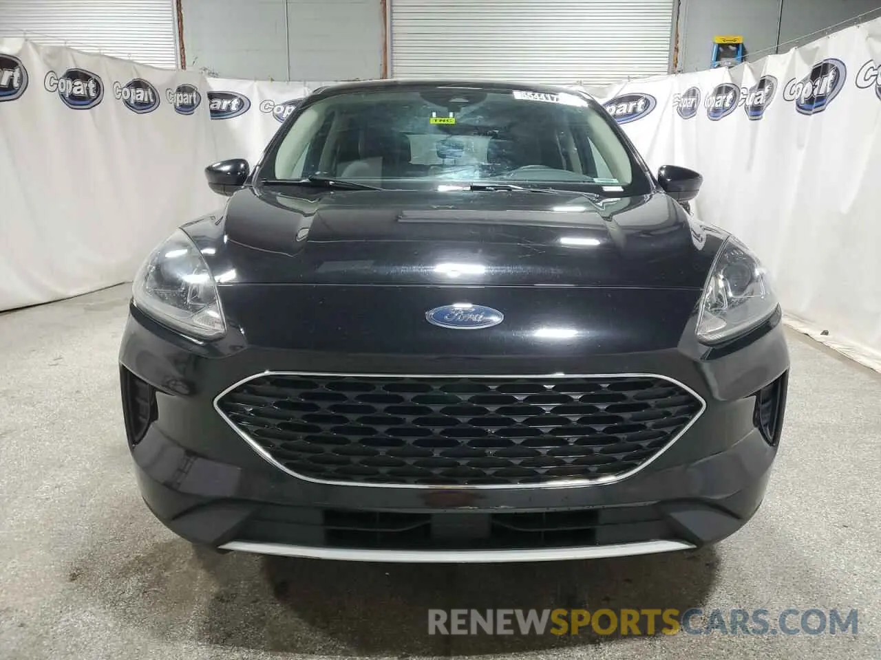 5 Photograph of a damaged car 1FMCU9G62LUA52710 FORD ESCAPE 2020