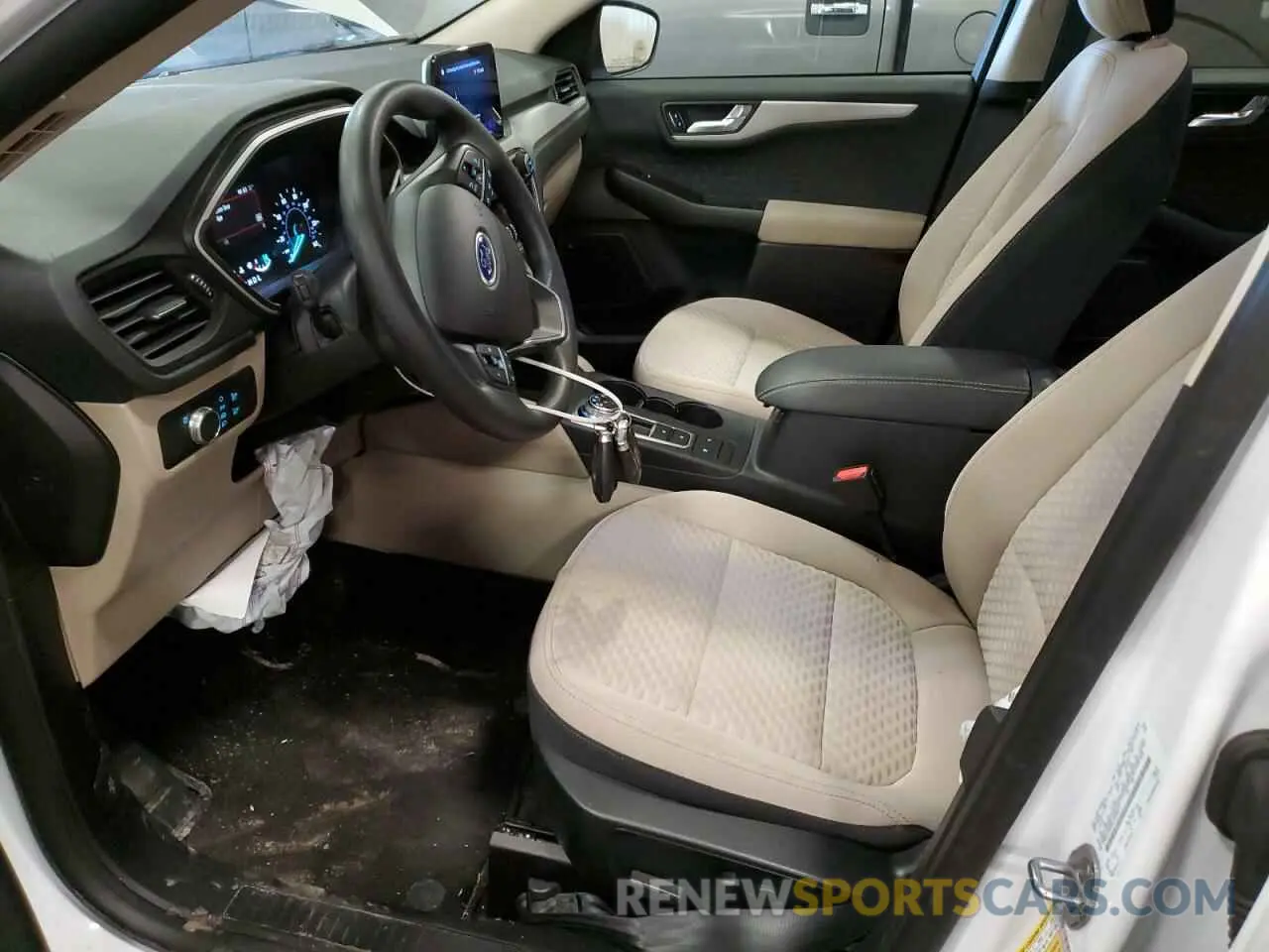 7 Photograph of a damaged car 1FMCU9G62LUA85917 FORD ESCAPE 2020
