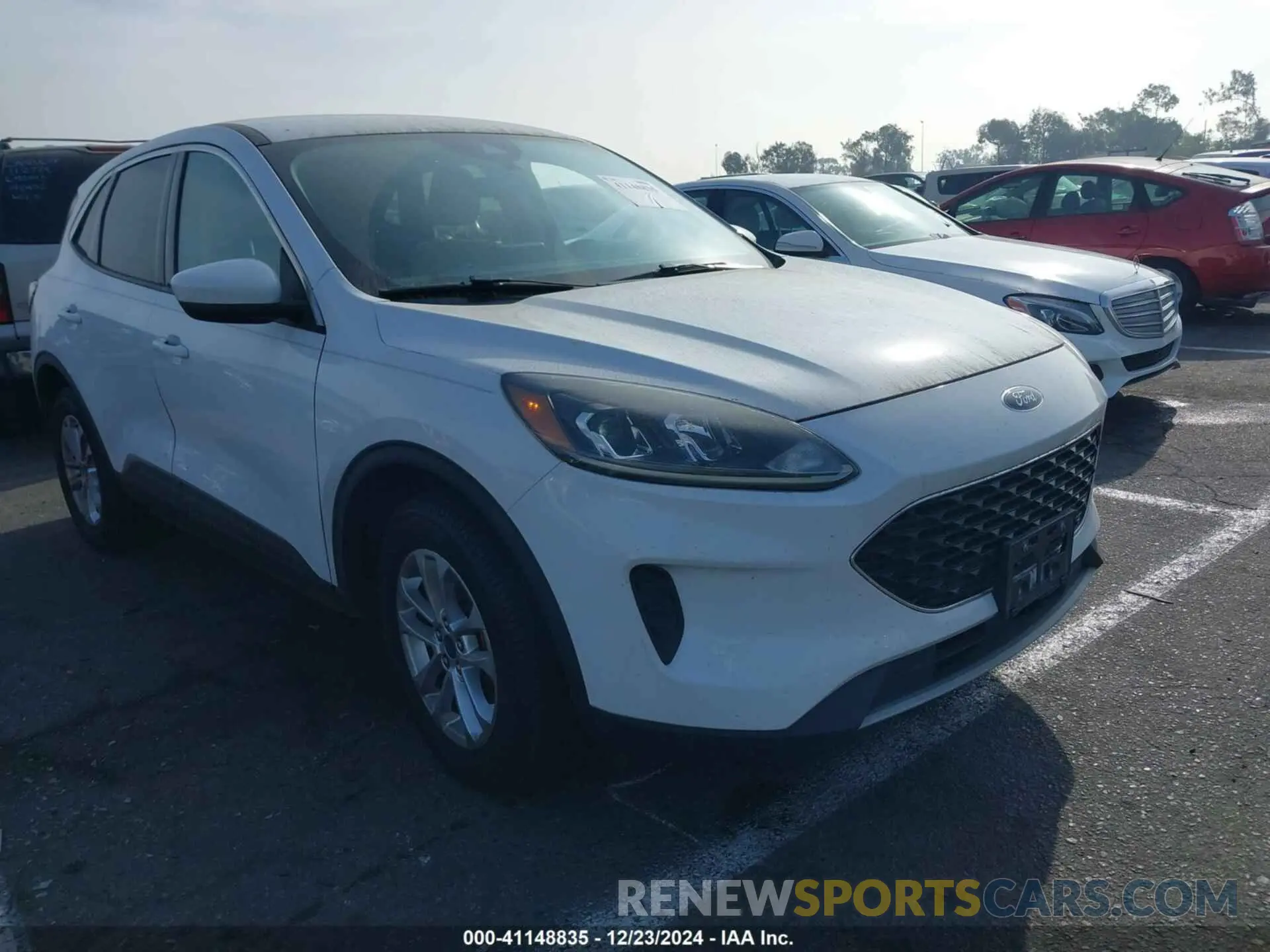 1 Photograph of a damaged car 1FMCU9G62LUB72944 FORD ESCAPE 2020
