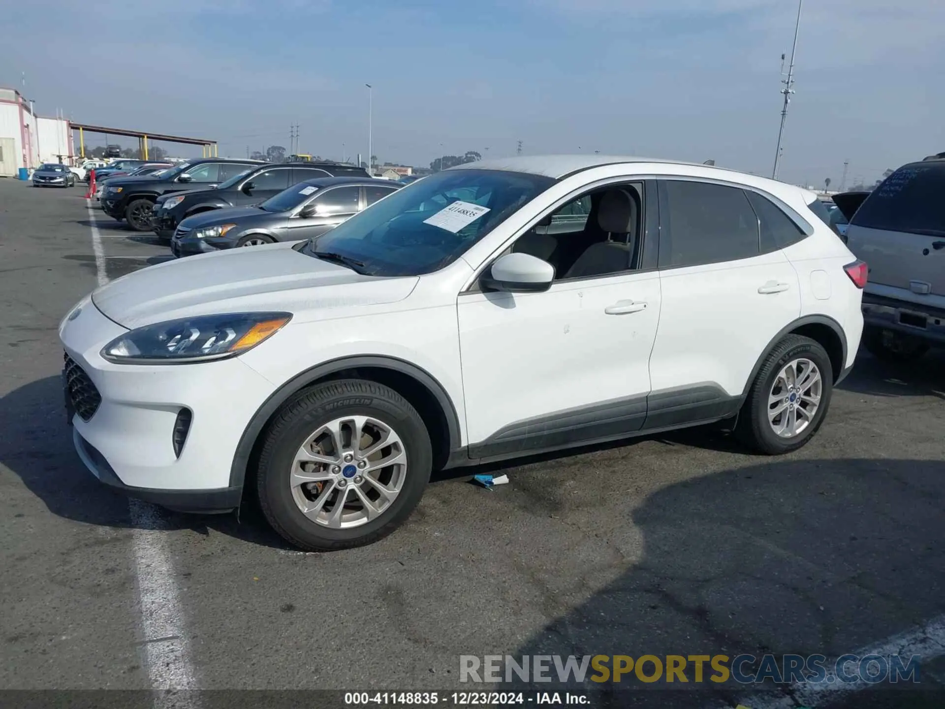 14 Photograph of a damaged car 1FMCU9G62LUB72944 FORD ESCAPE 2020