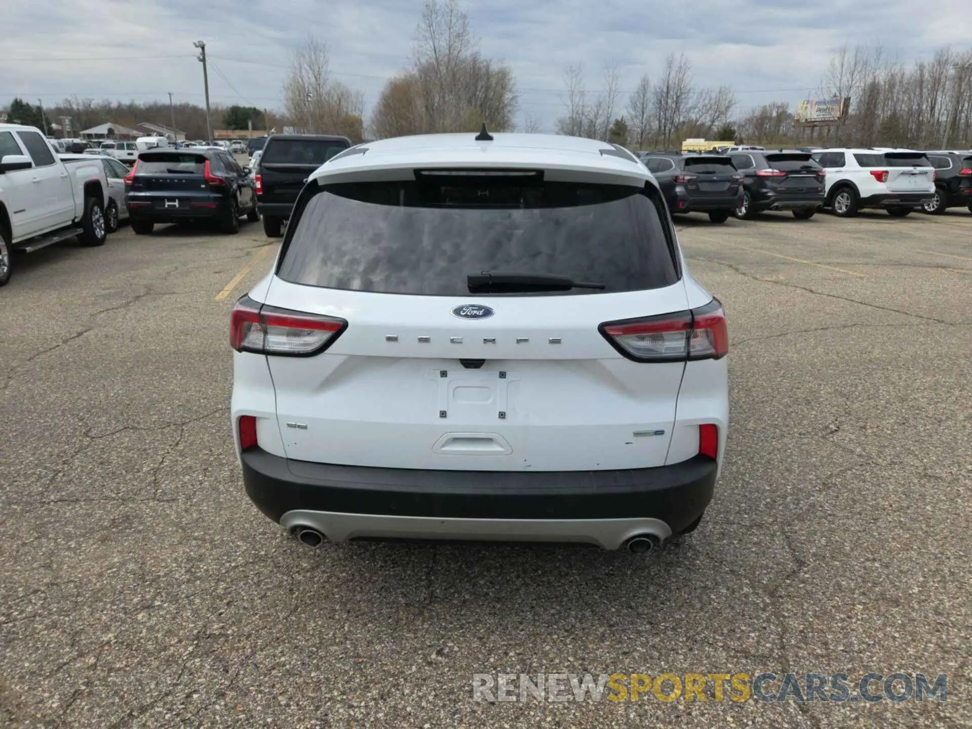 2 Photograph of a damaged car 1FMCU9G62LUB84267 FORD ESCAPE 2020