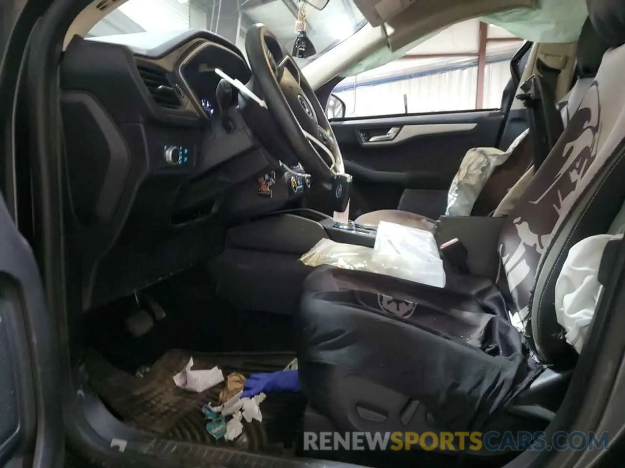 7 Photograph of a damaged car 1FMCU9G63LUA27895 FORD ESCAPE 2020