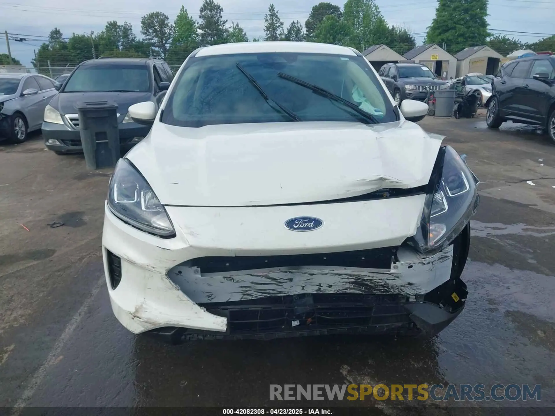 12 Фотография поврежденного автомобиля 1FMCU9G63LUA29016 FORD ESCAPE 2020