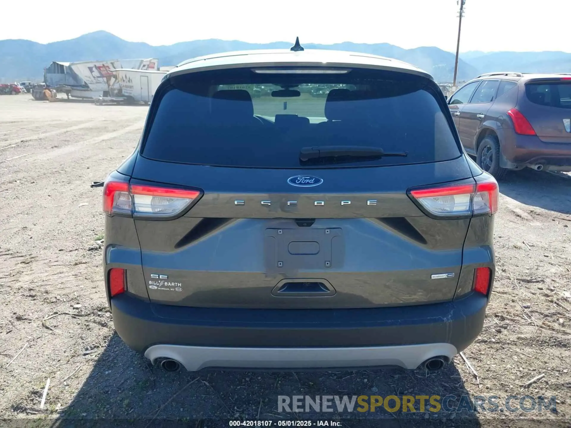 16 Photograph of a damaged car 1FMCU9G63LUB11148 FORD ESCAPE 2020
