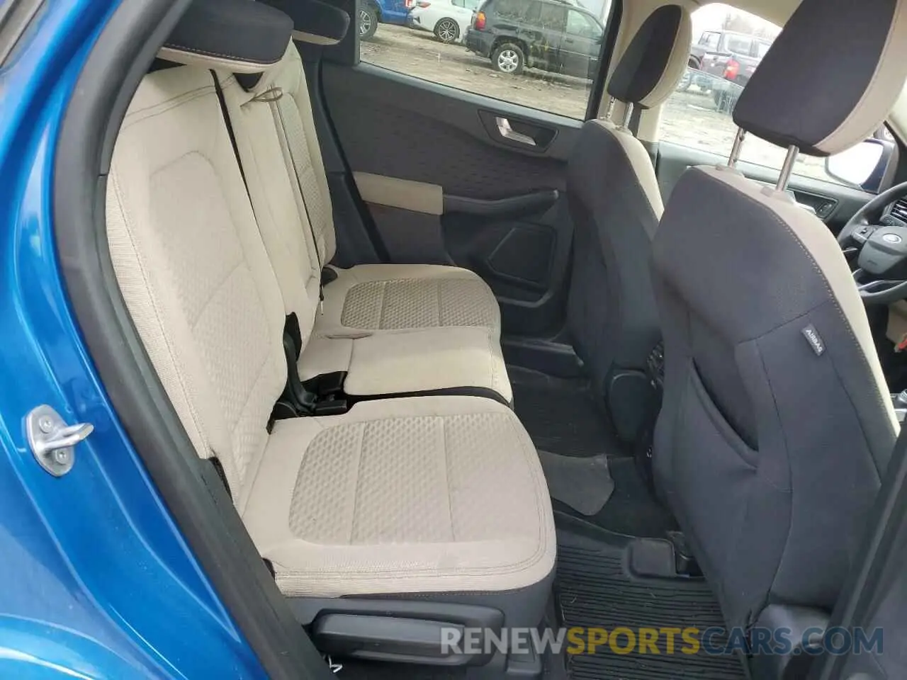 10 Фотография поврежденного автомобиля 1FMCU9G63LUB86724 FORD ESCAPE 2020