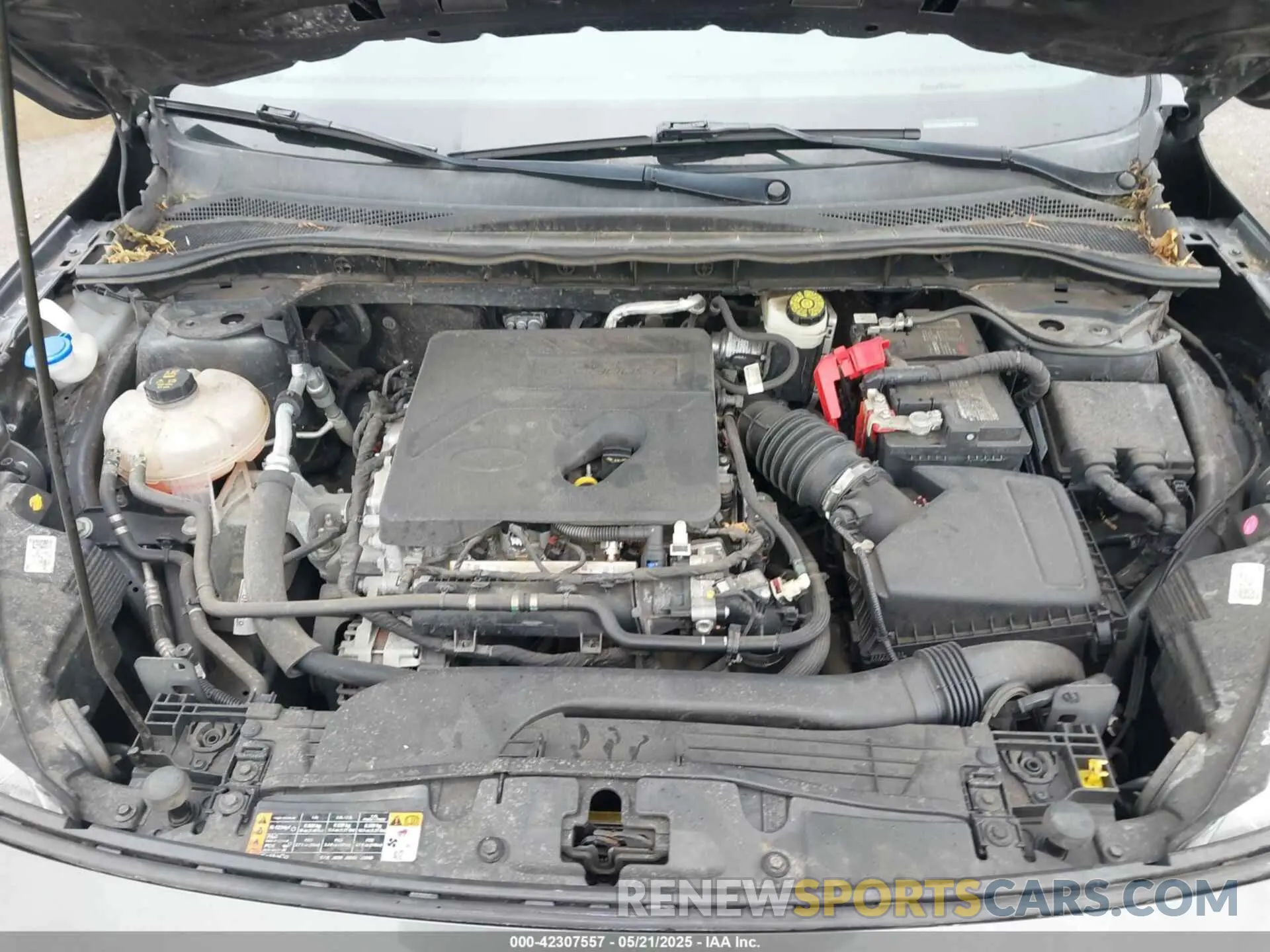 10 Фотография поврежденного автомобиля 1FMCU9G64LUA25167 FORD ESCAPE 2020