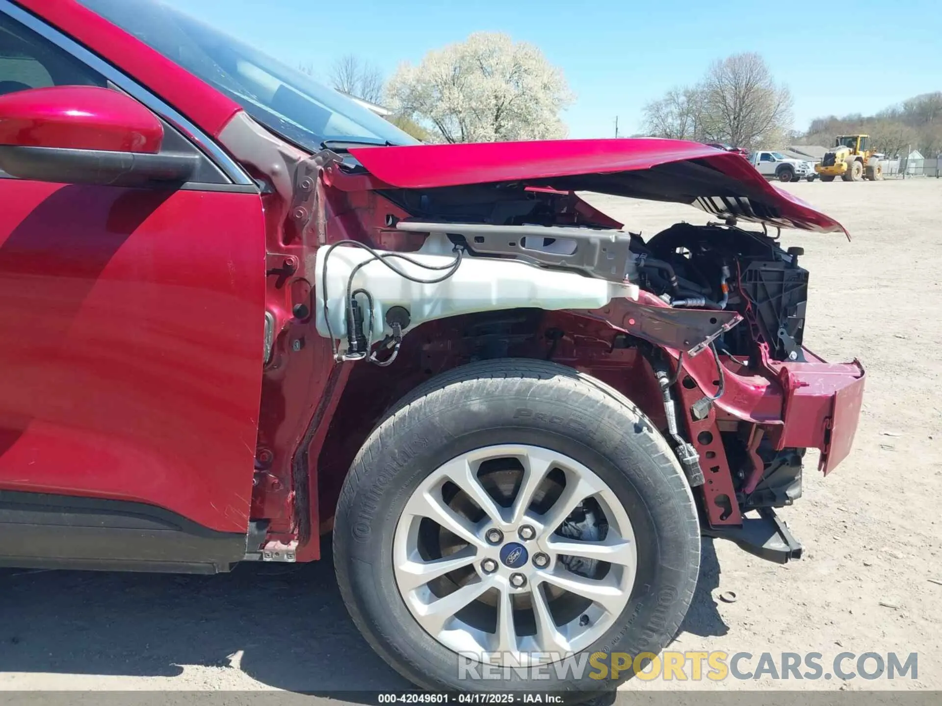 18 Photograph of a damaged car 1FMCU9G64LUB29416 FORD ESCAPE 2020