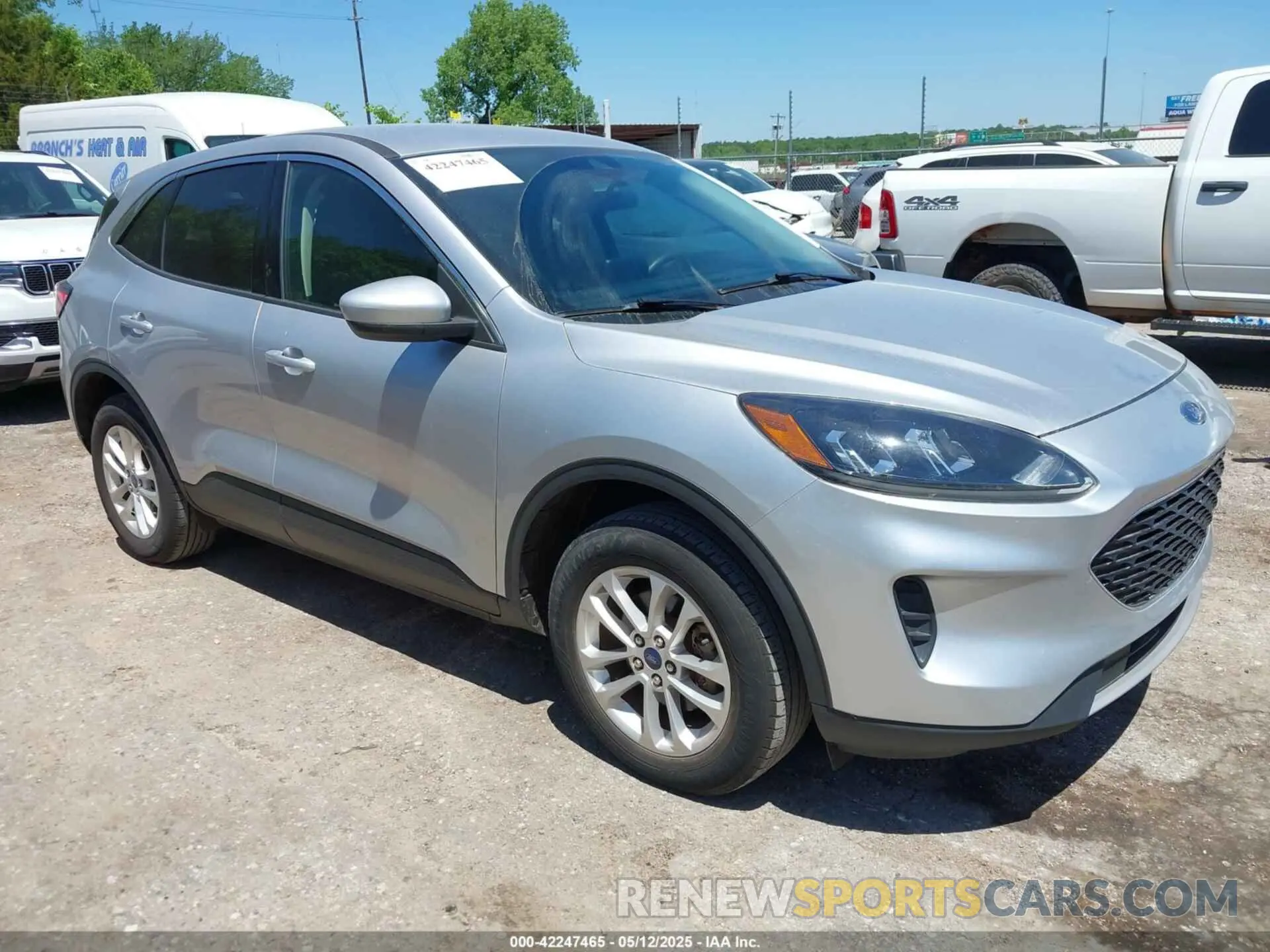 1 Photograph of a damaged car 1FMCU9G64LUB43526 FORD ESCAPE 2020