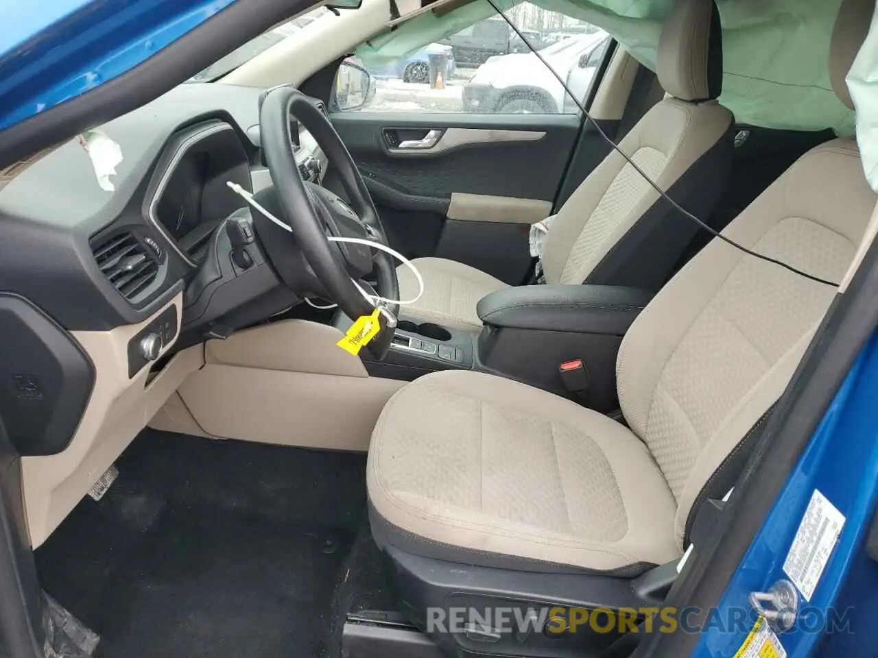 7 Фотография поврежденного автомобиля 1FMCU9G65LUB37766 FORD ESCAPE 2020