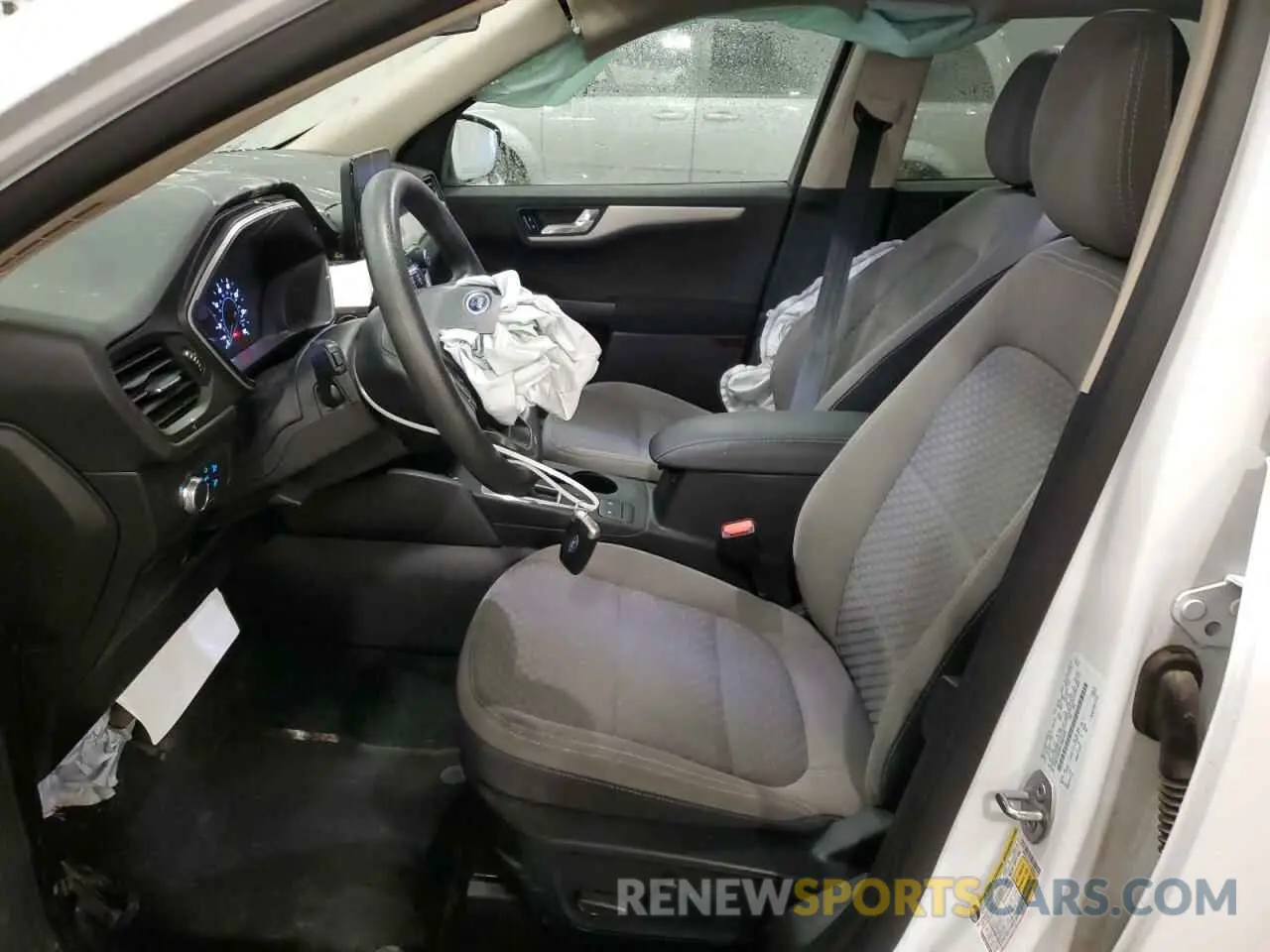 7 Photograph of a damaged car 1FMCU9G65LUB69231 FORD ESCAPE 2020