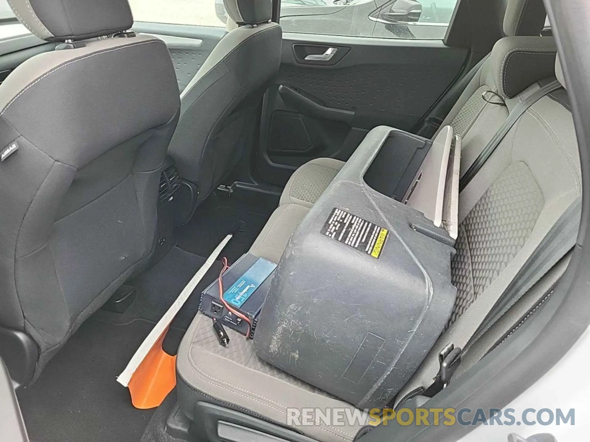 8 Photograph of a damaged car 1FMCU9G65LUB80729 FORD ESCAPE 2020