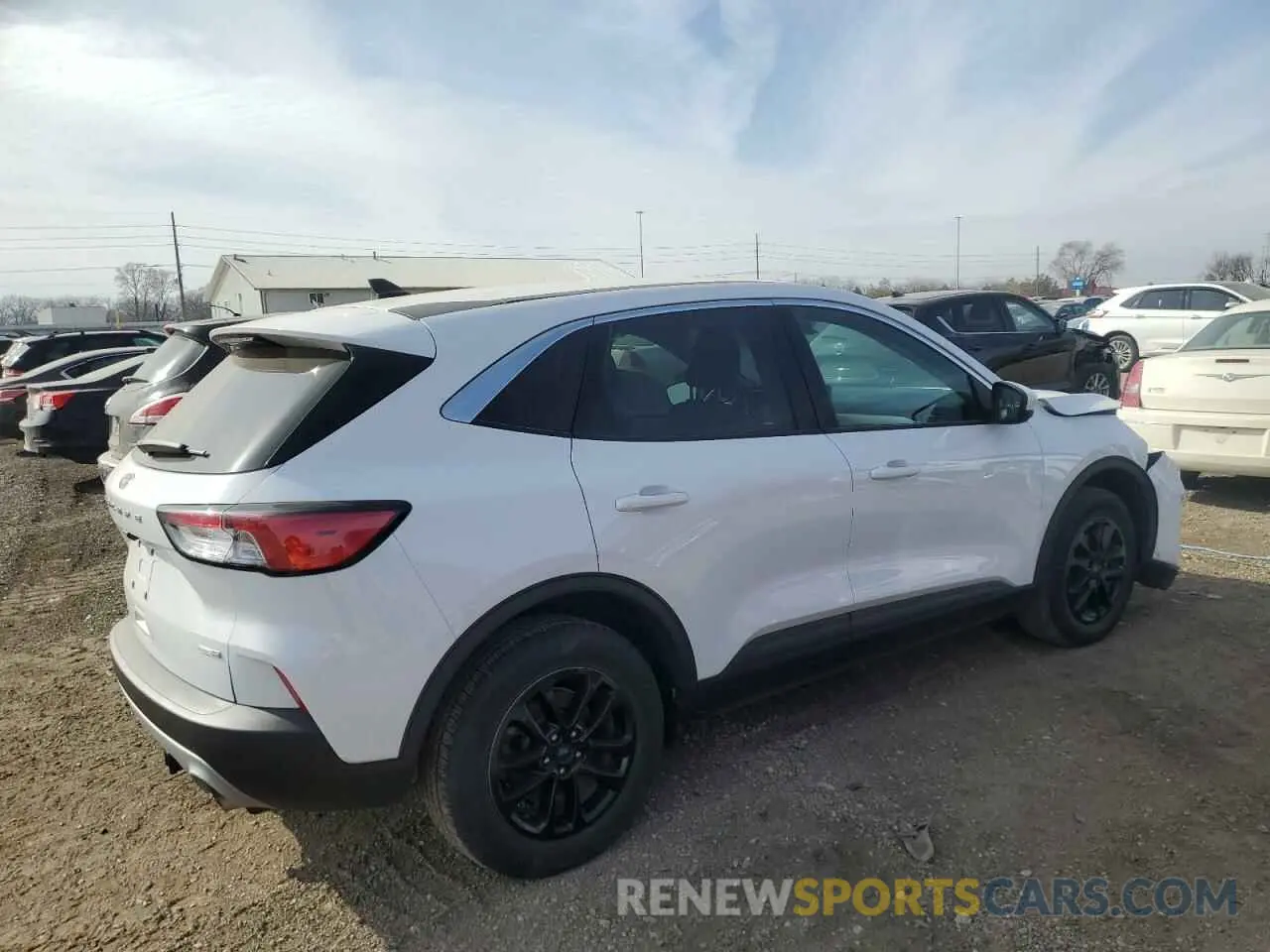 3 Фотография поврежденного автомобиля 1FMCU9G65LUC06780 FORD ESCAPE 2020