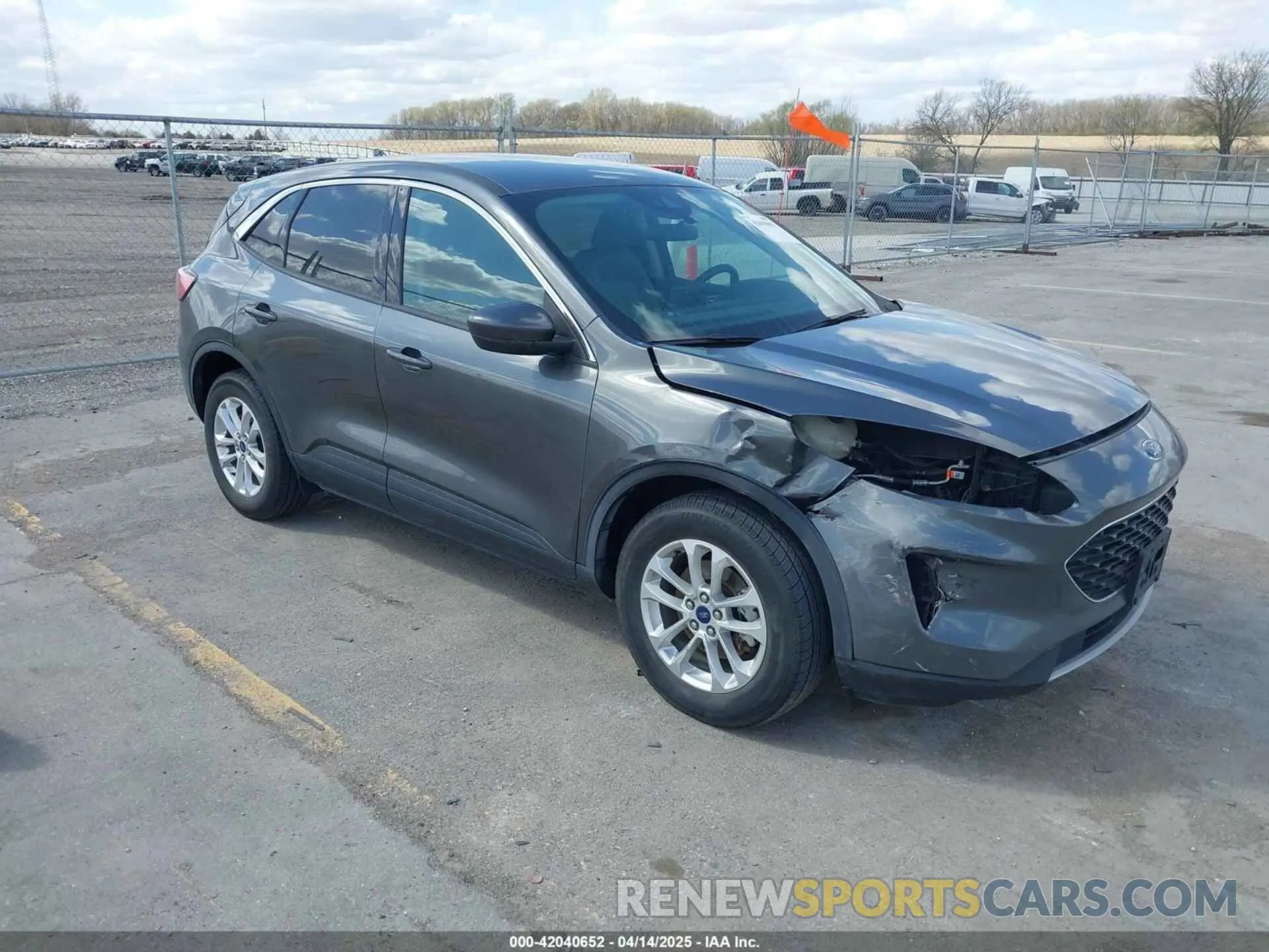 1 Фотография поврежденного автомобиля 1FMCU9G66LUA77223 FORD ESCAPE 2020