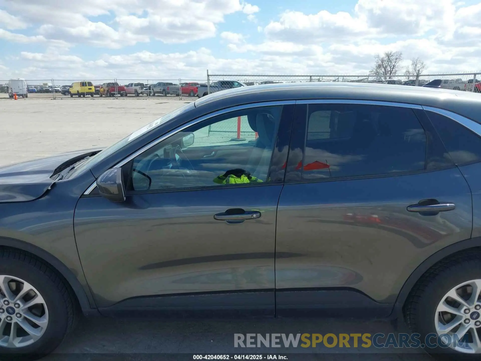 15 Фотография поврежденного автомобиля 1FMCU9G66LUA77223 FORD ESCAPE 2020