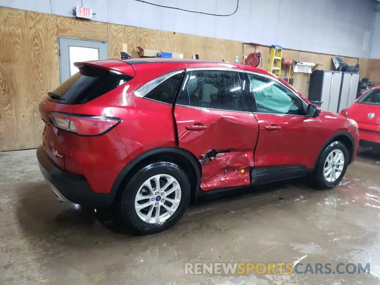 3 Photograph of a damaged car 1FMCU9G66LUB64796 FORD ESCAPE 2020