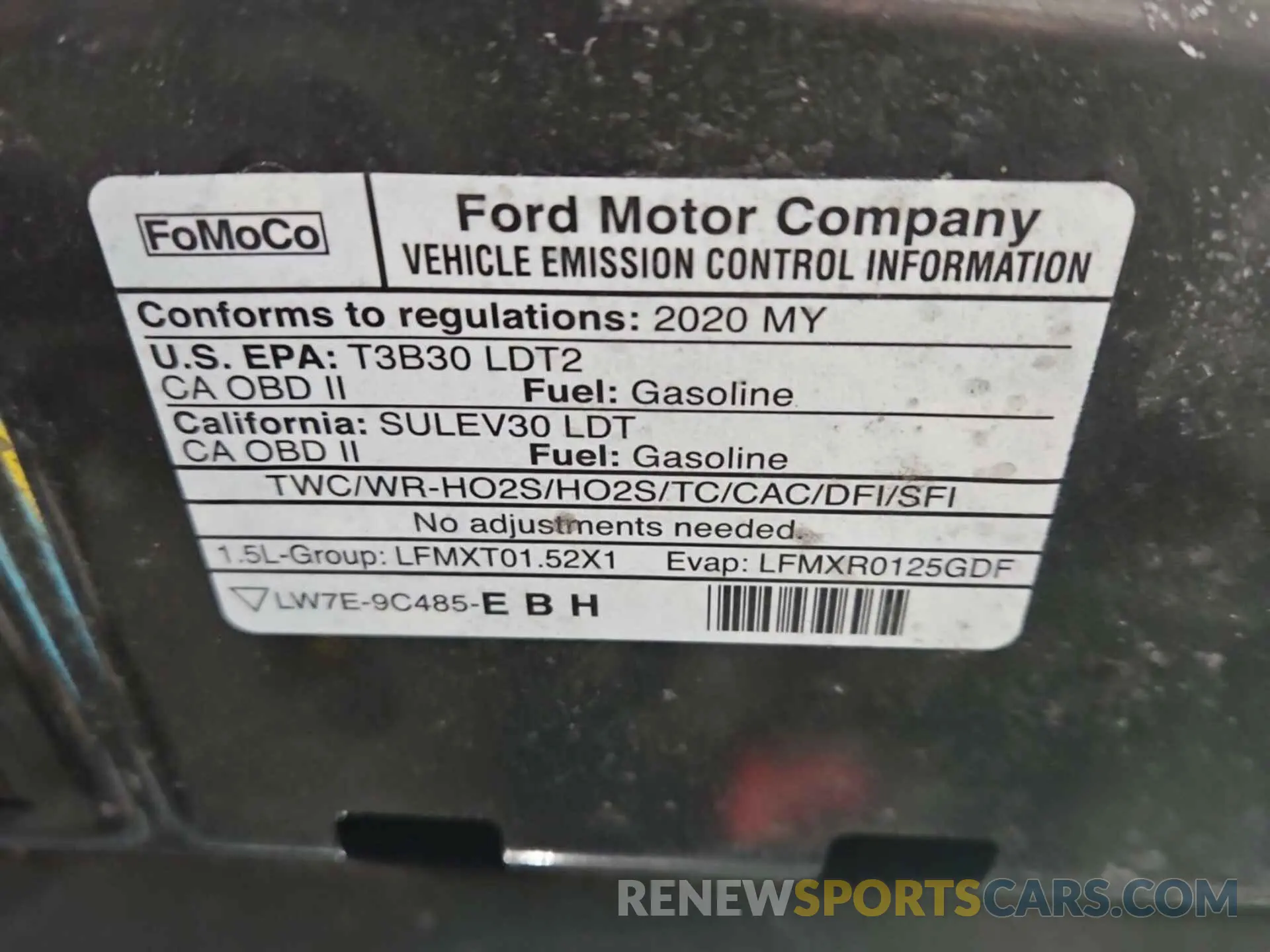 25 Photograph of a damaged car 1FMCU9G66LUB84689 FORD ESCAPE 2020