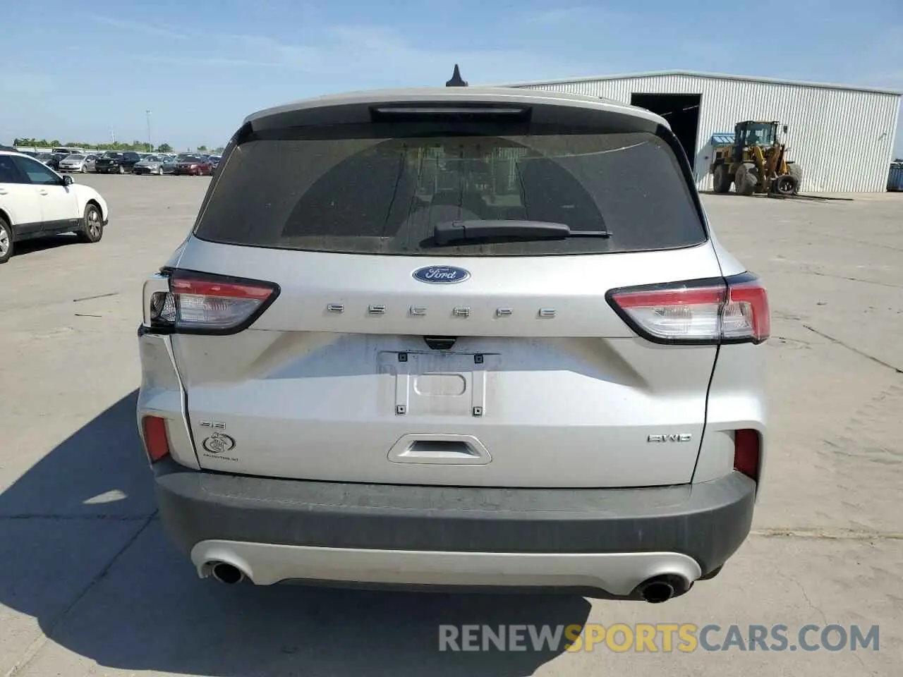 6 Photograph of a damaged car 1FMCU9G66LUC61609 FORD ESCAPE 2020