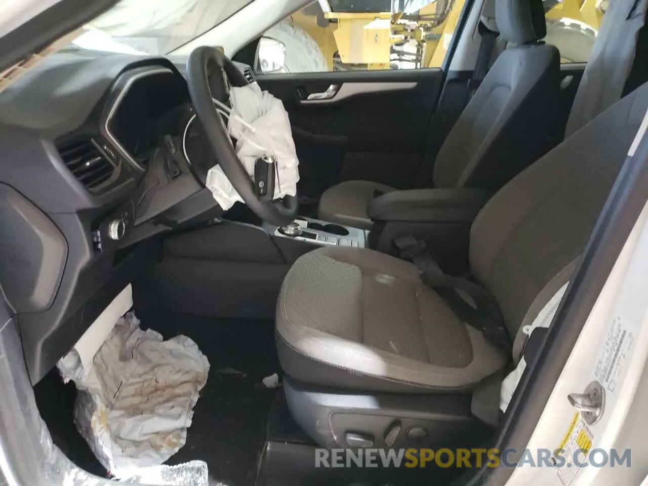 7 Photograph of a damaged car 1FMCU9G67LUA27821 FORD ESCAPE 2020