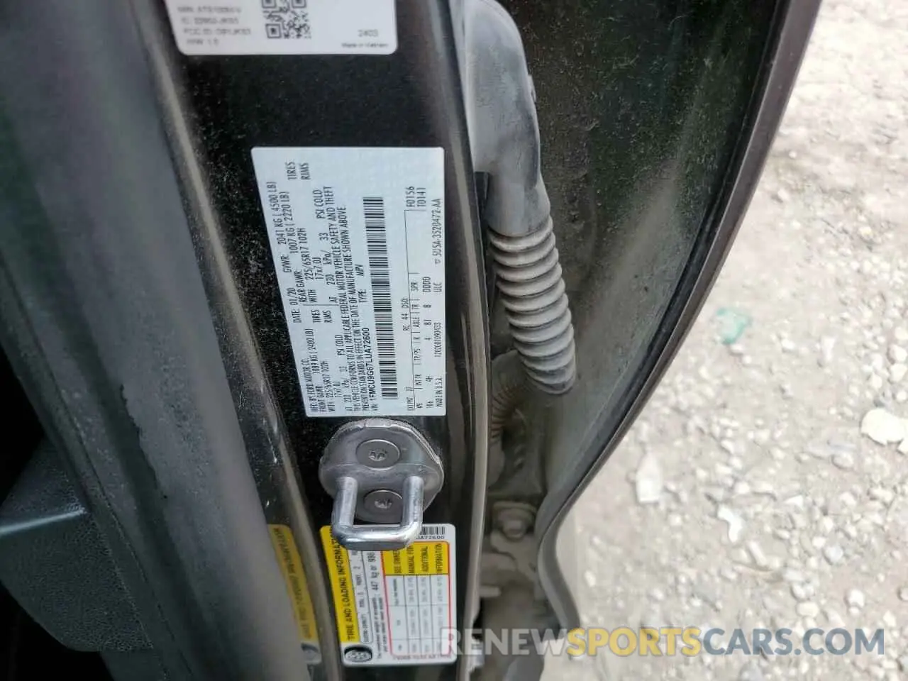 13 Photograph of a damaged car 1FMCU9G67LUA72600 FORD ESCAPE 2020