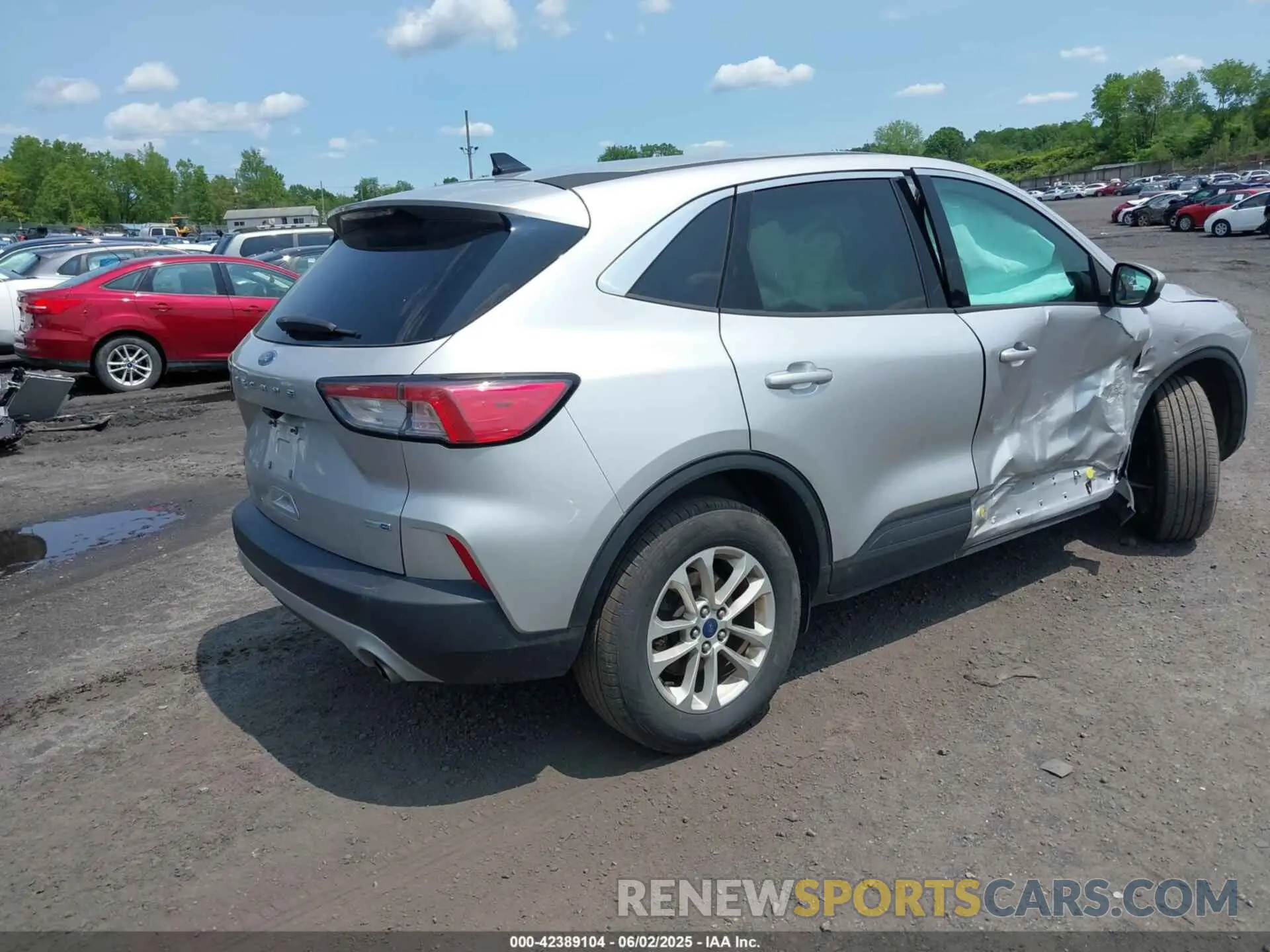 4 Фотография поврежденного автомобиля 1FMCU9G67LUA85265 FORD ESCAPE 2020