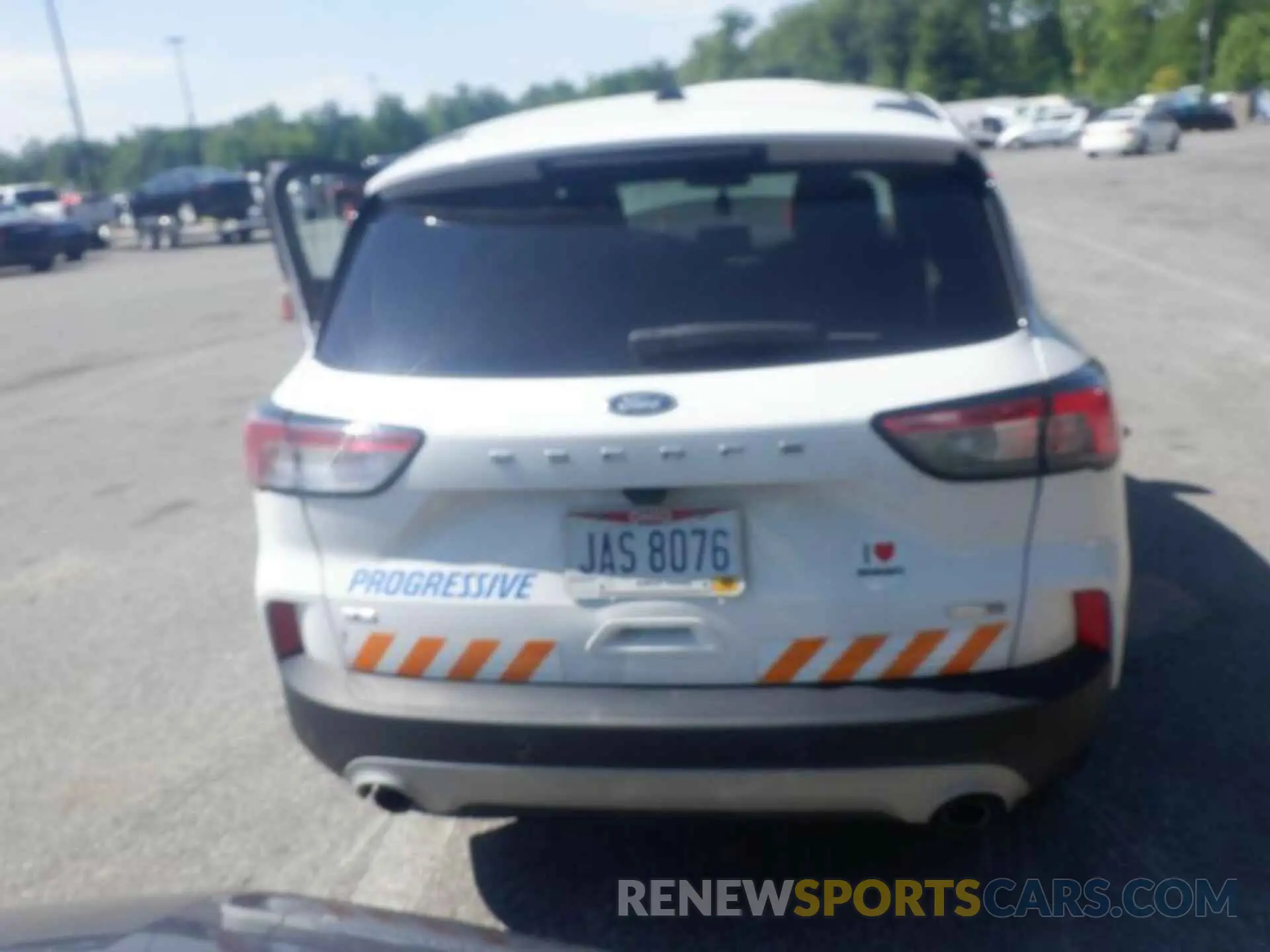 14 Photograph of a damaged car 1FMCU9G67LUB45142 FORD ESCAPE 2020