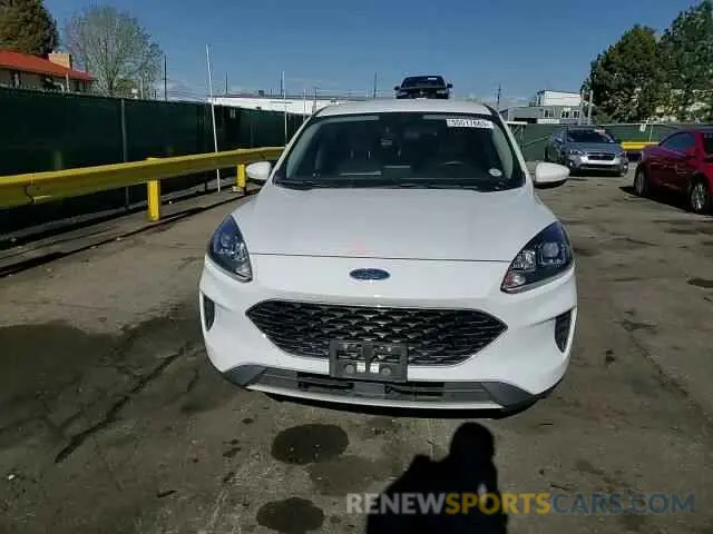 13 Фотография поврежденного автомобиля 1FMCU9G67LUC17151 FORD ESCAPE 2020