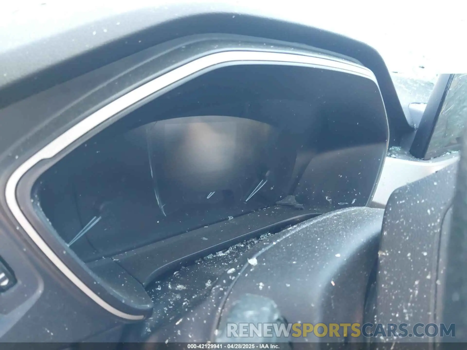 7 Photograph of a damaged car 1FMCU9G67LUC37416 FORD ESCAPE 2020