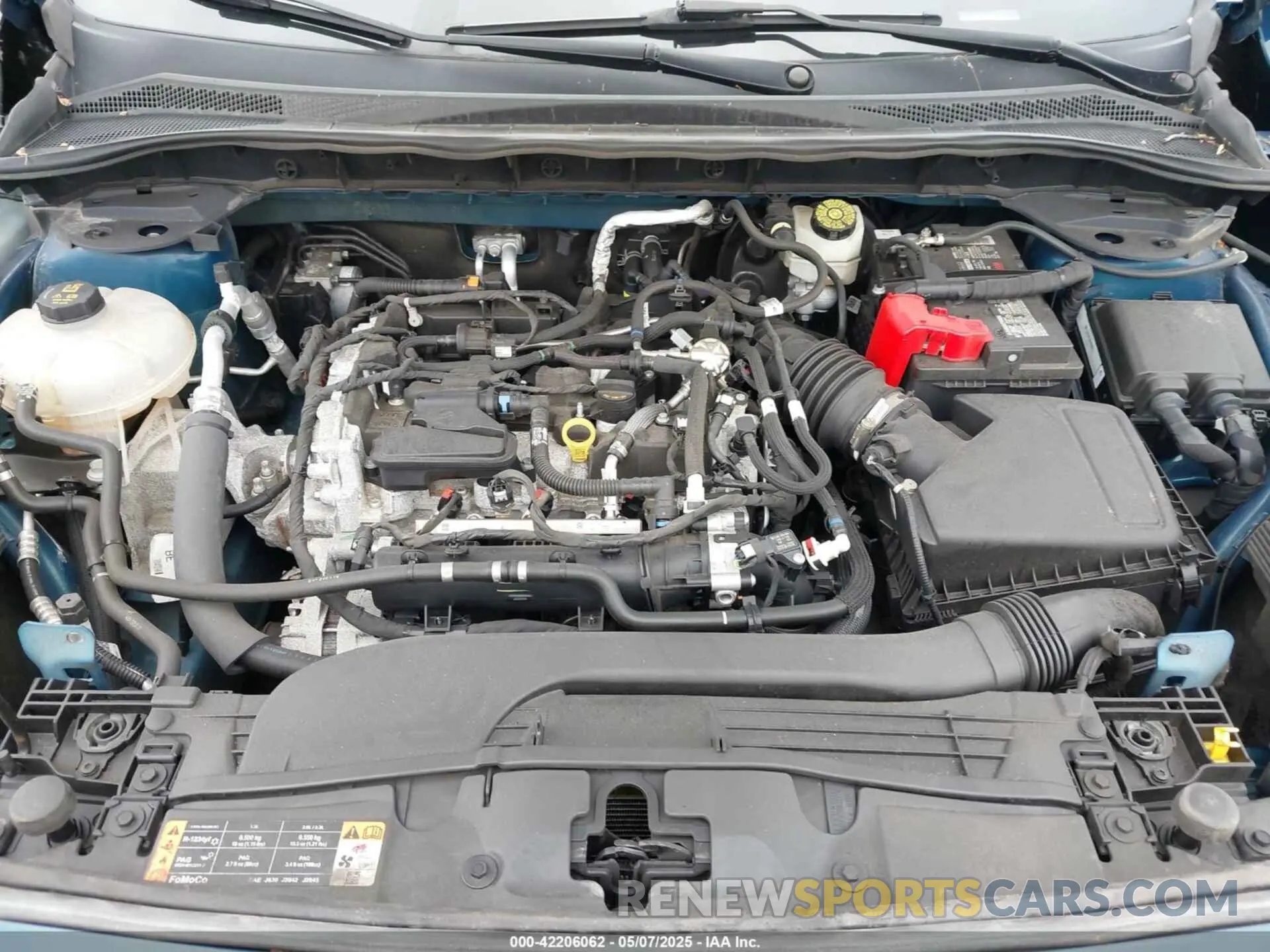 10 Photograph of a damaged car 1FMCU9G67LUC72134 FORD ESCAPE 2020