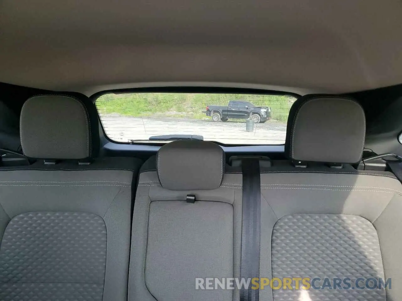 10 Фотография поврежденного автомобиля 1FMCU9G68LUA65574 FORD ESCAPE 2020