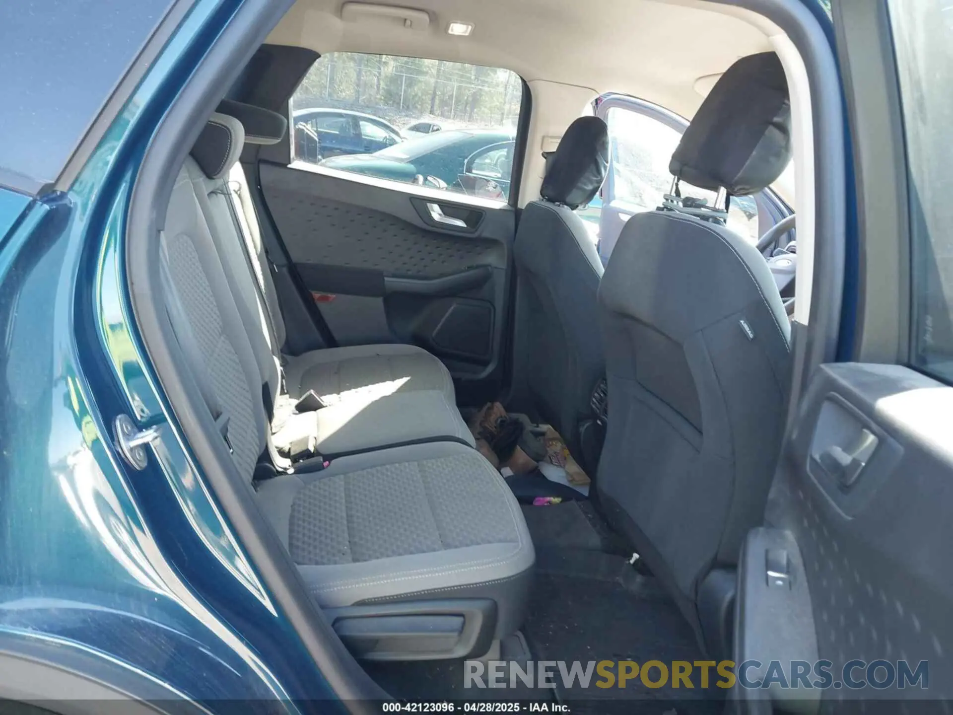 8 Photograph of a damaged car 1FMCU9G68LUA88952 FORD ESCAPE 2020