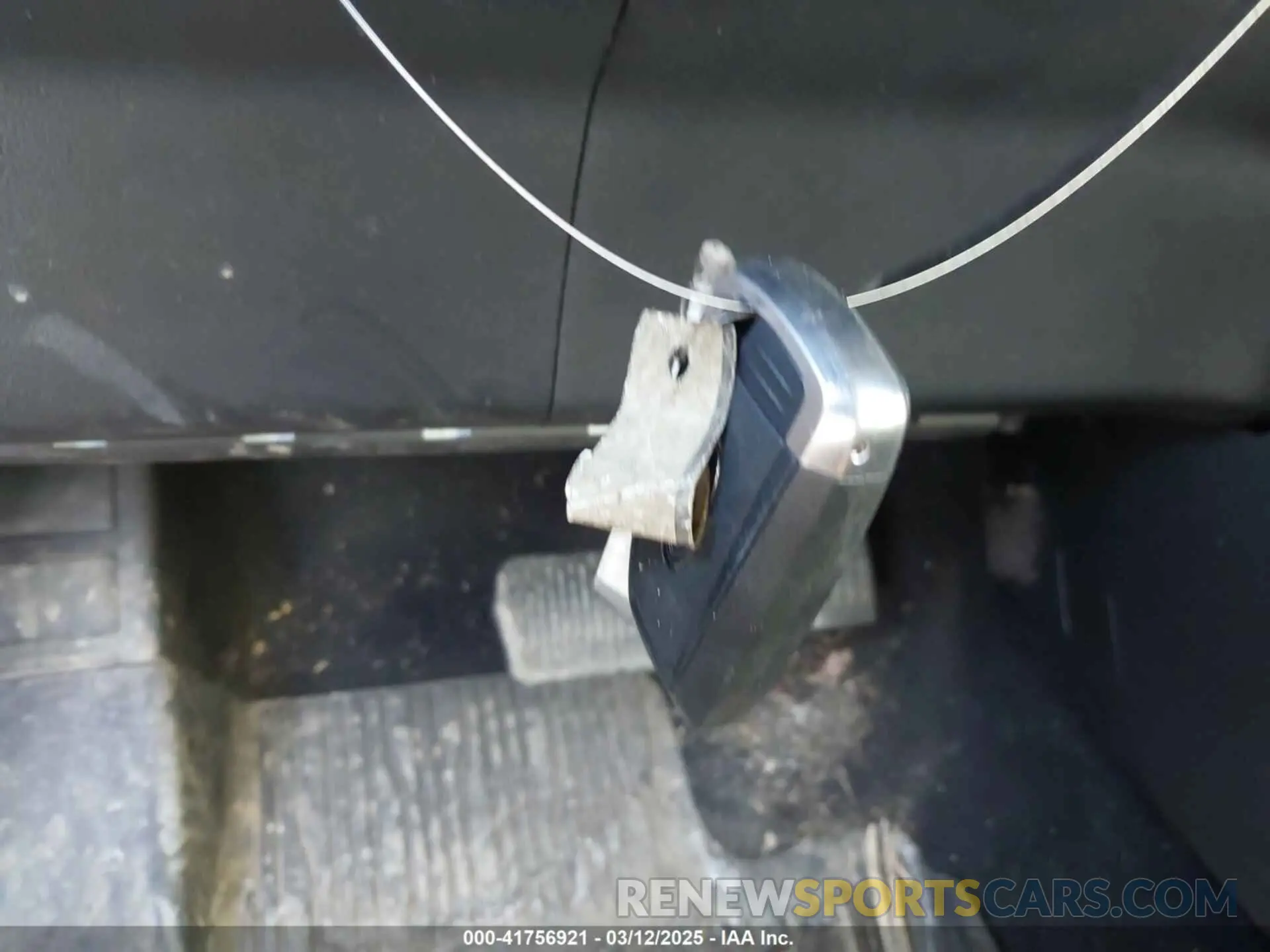 11 Фотография поврежденного автомобиля 1FMCU9G68LUB37518 FORD ESCAPE 2020