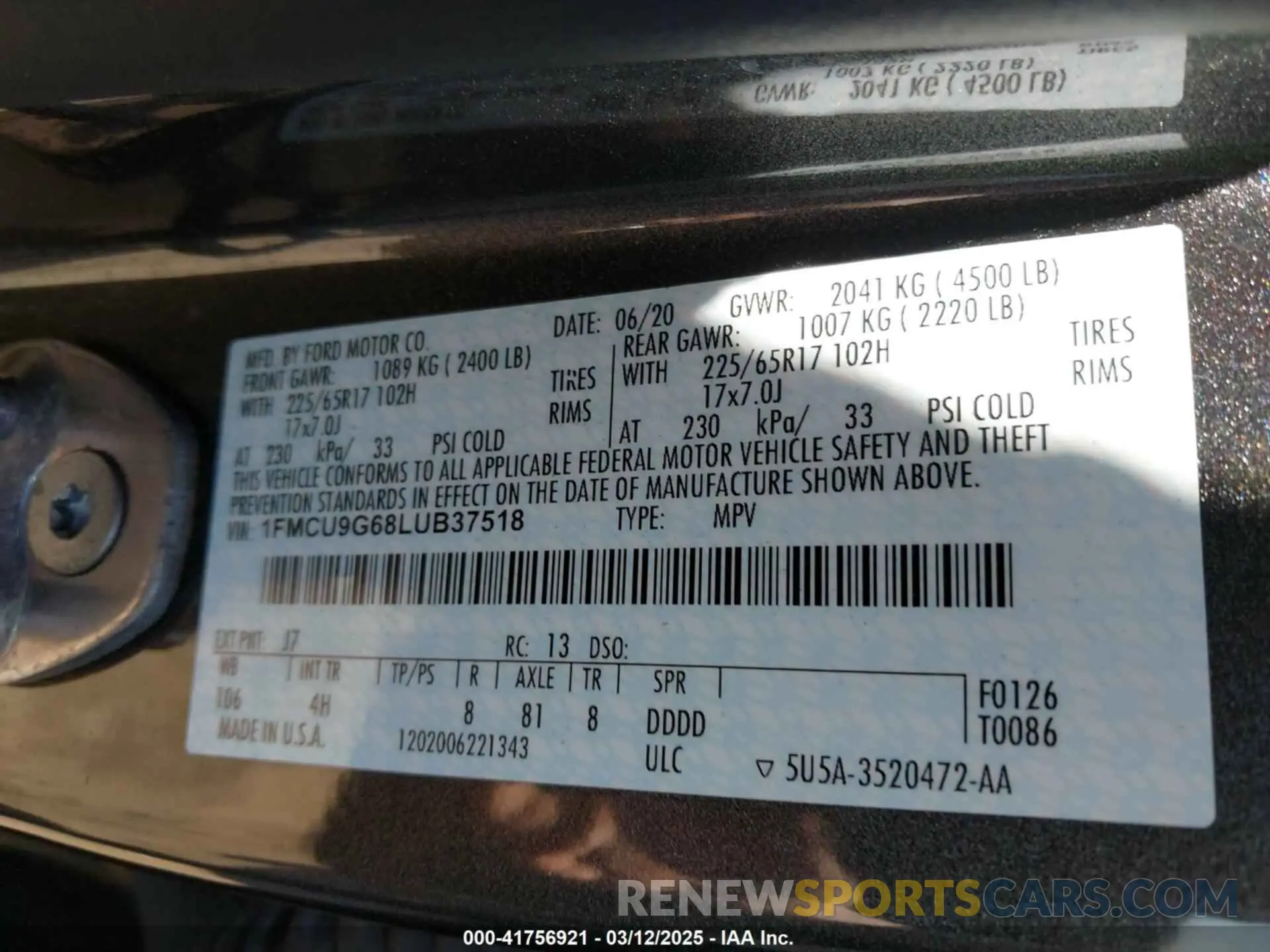 9 Фотография поврежденного автомобиля 1FMCU9G68LUB37518 FORD ESCAPE 2020