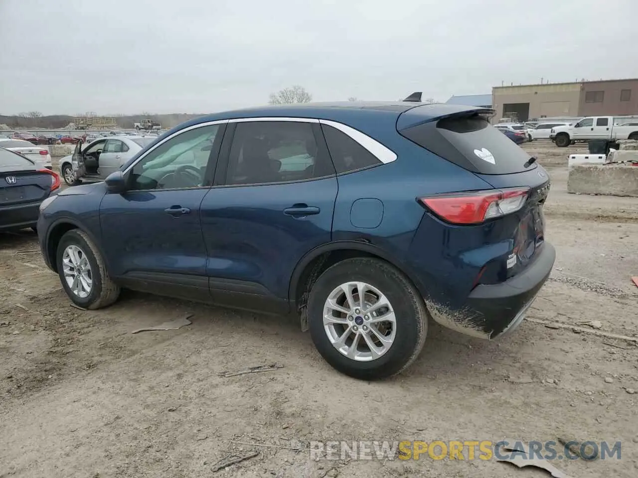 2 Фотография поврежденного автомобиля 1FMCU9G68LUB86086 FORD ESCAPE 2020
