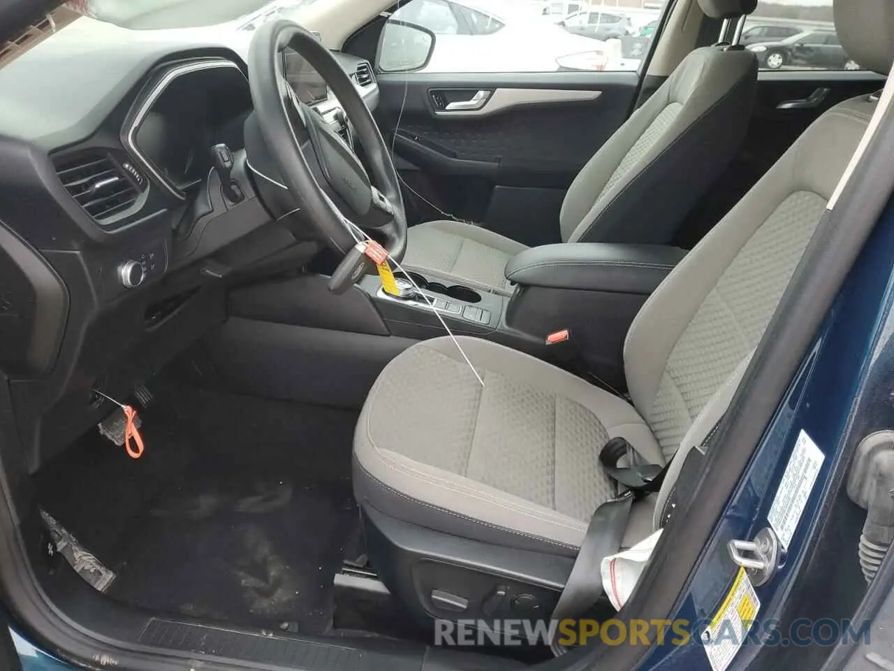7 Фотография поврежденного автомобиля 1FMCU9G68LUB86086 FORD ESCAPE 2020